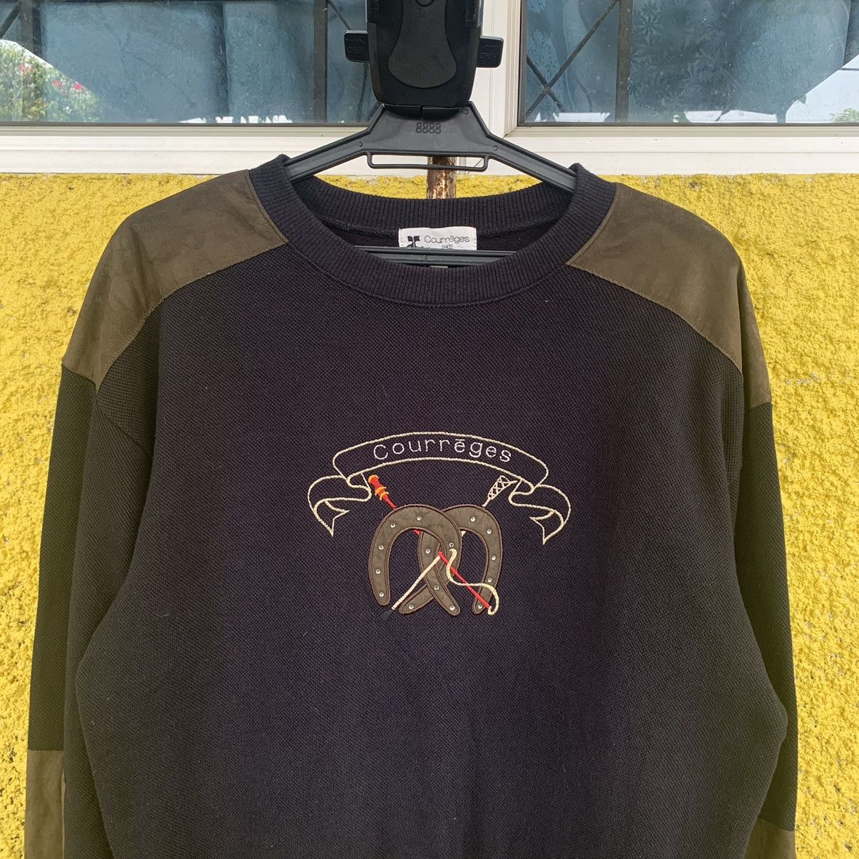 Courreges Courreges paris embroidered vintage 90s sweatshirt Size US M / EU 48-50 / 2 - 4 Thumbnail