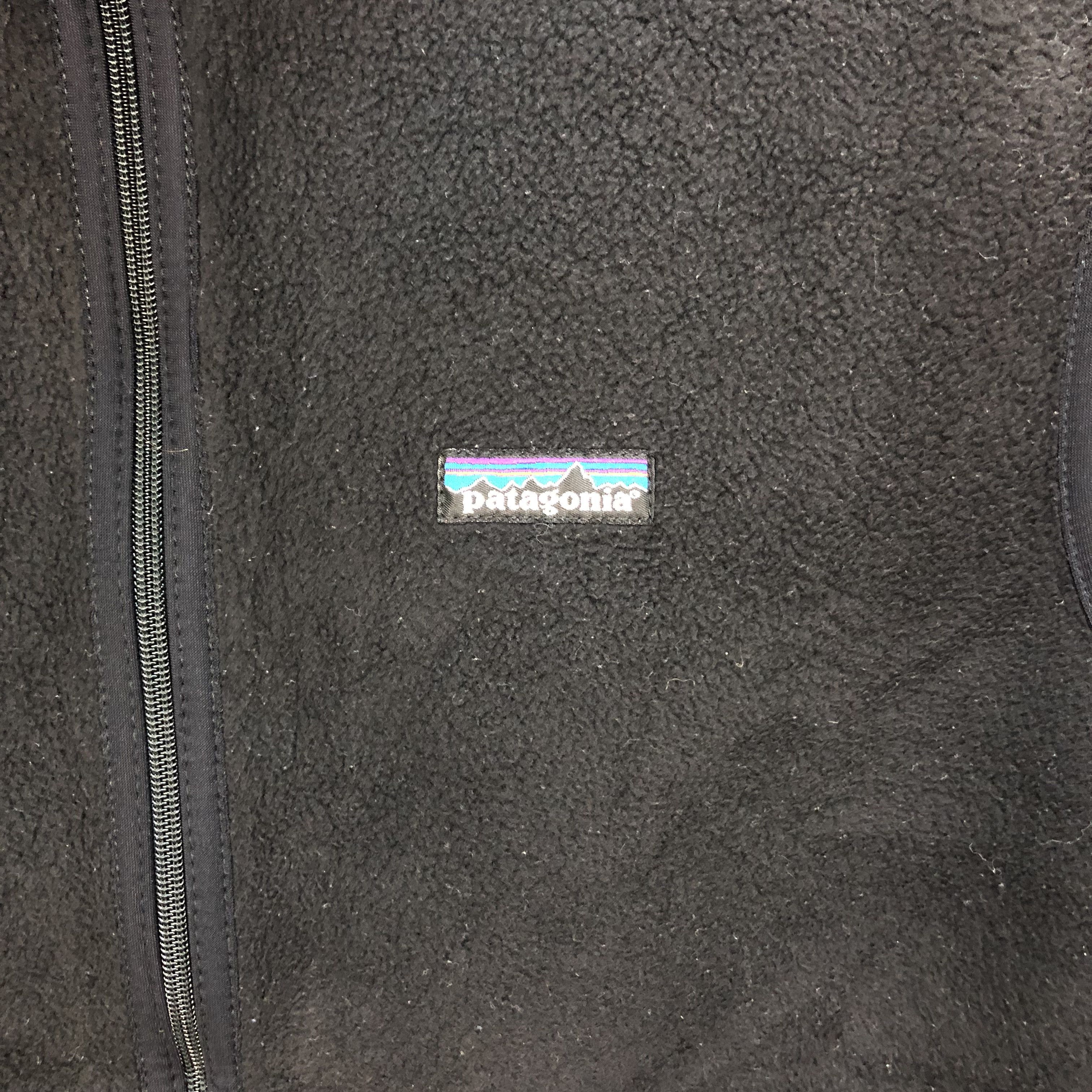 Patagonia VINTAGE PATAGONIA MADE IN USA BLACK FLEECE VEST #5273-182 Size US L / EU 52-54 / 3 - 3 Thumbnail