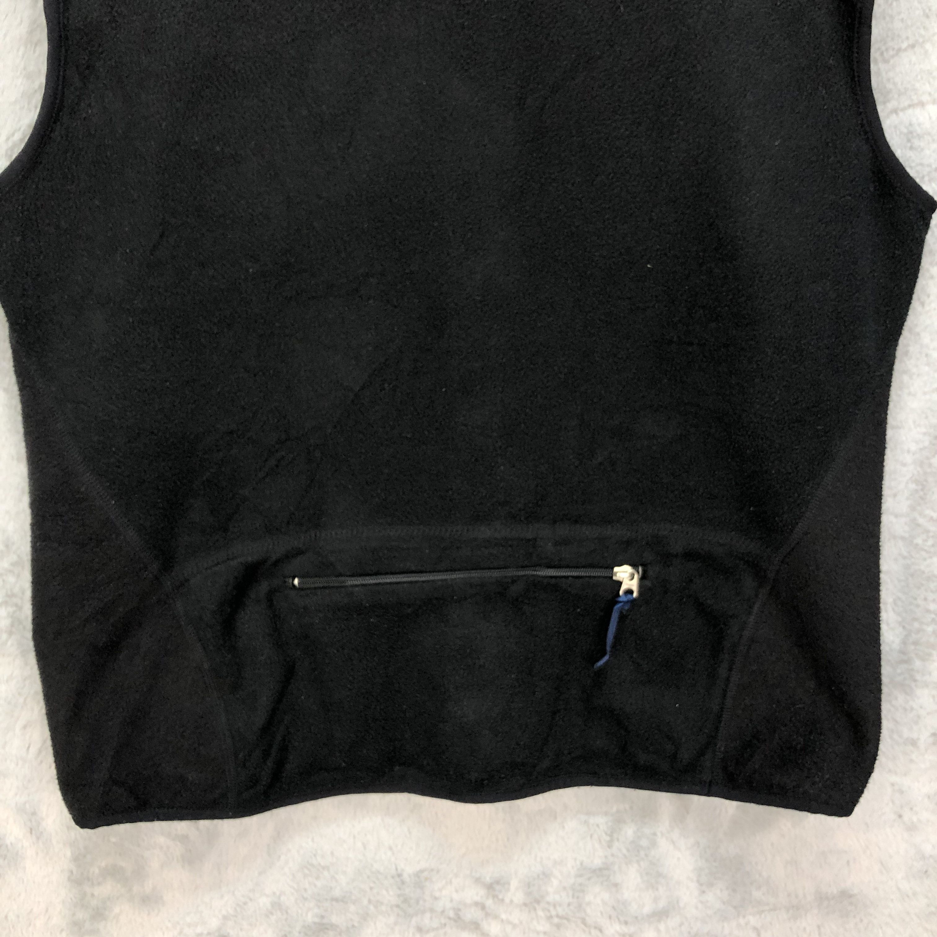 Patagonia VINTAGE PATAGONIA MADE IN USA BLACK FLEECE VEST #5273-182 Size US L / EU 52-54 / 3 - 13 Thumbnail
