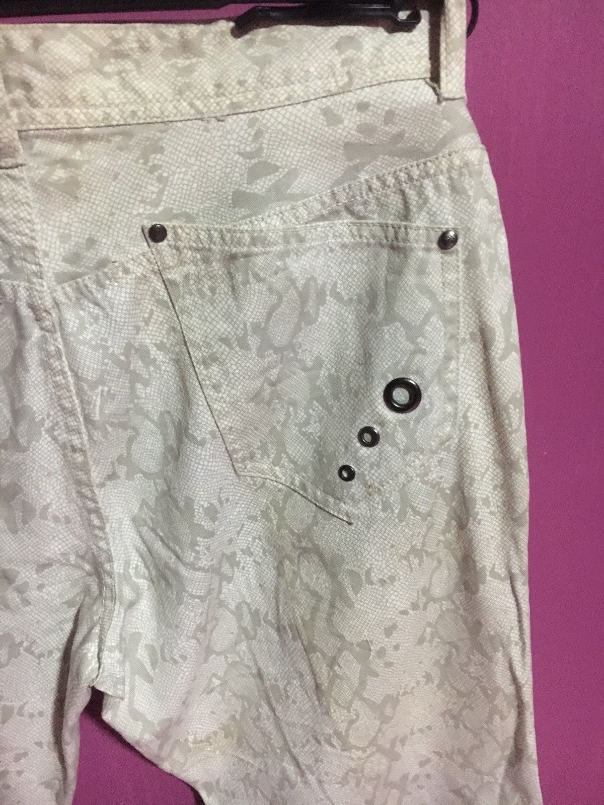 Japanese Brand SPINASH WHITE FULL PRINT SIZE 32 CASUAL PANTS Size US 32 / EU 48 - 7 Thumbnail