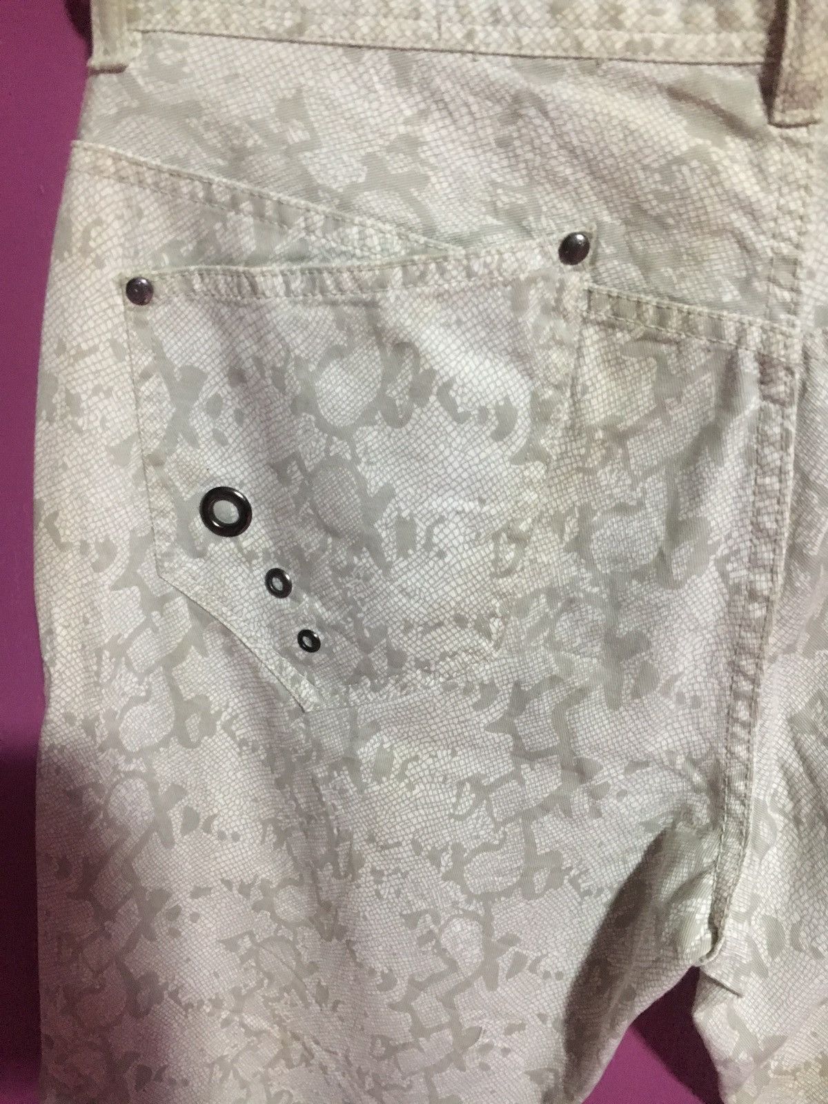 Japanese Brand SPINASH WHITE FULL PRINT SIZE 32 CASUAL PANTS Size US 32 / EU 48 - 6 Thumbnail