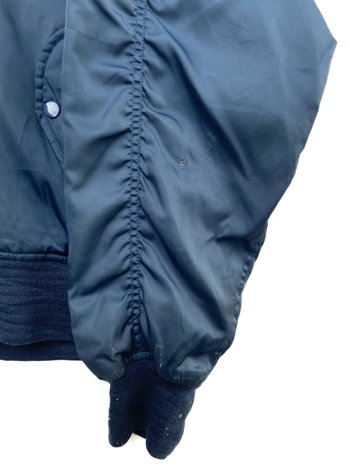 Vintage Vintage 90's Military Flyers Man Bomber Jacket Size XL Size US L / EU 52-54 / 3 - 7 Thumbnail