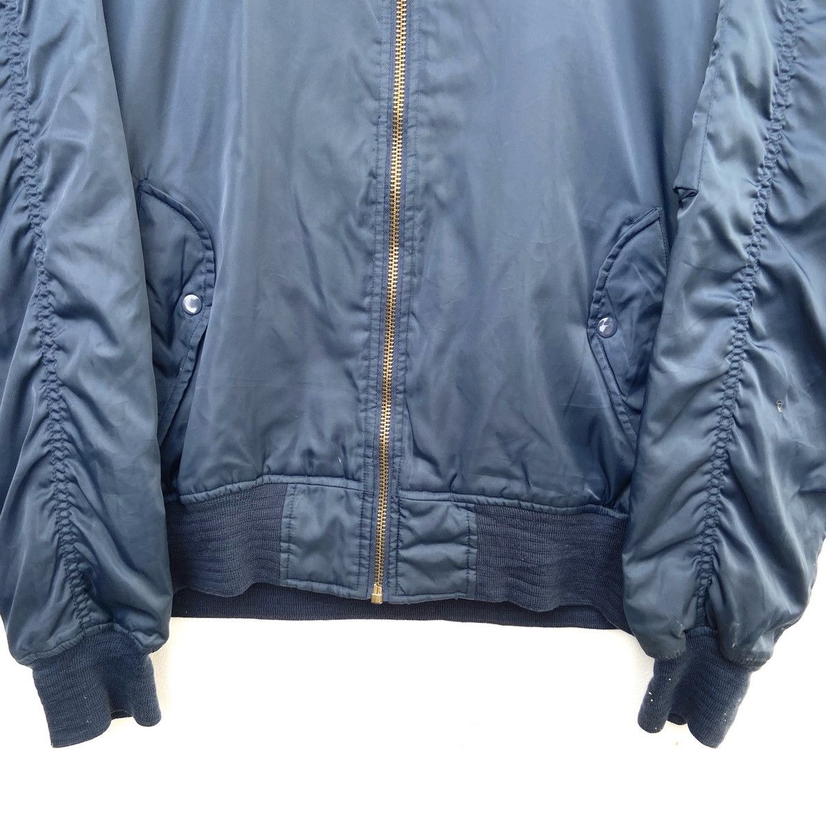 Vintage Vintage 90's Military Flyers Man Bomber Jacket Size XL Size US L / EU 52-54 / 3 - 6 Thumbnail
