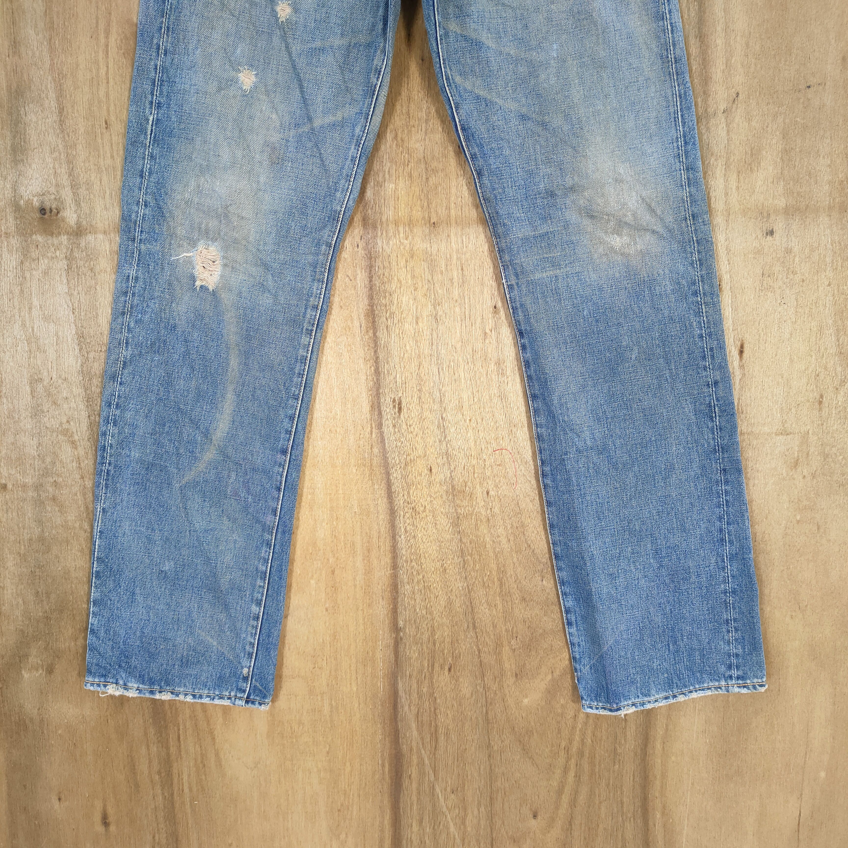 Levi's Vintage Clothing VINTAGE LEVI'S 37501 BIG E RUSTY FADED RIPPEP JEANS Size US 32 / EU 48 - 5 Thumbnail