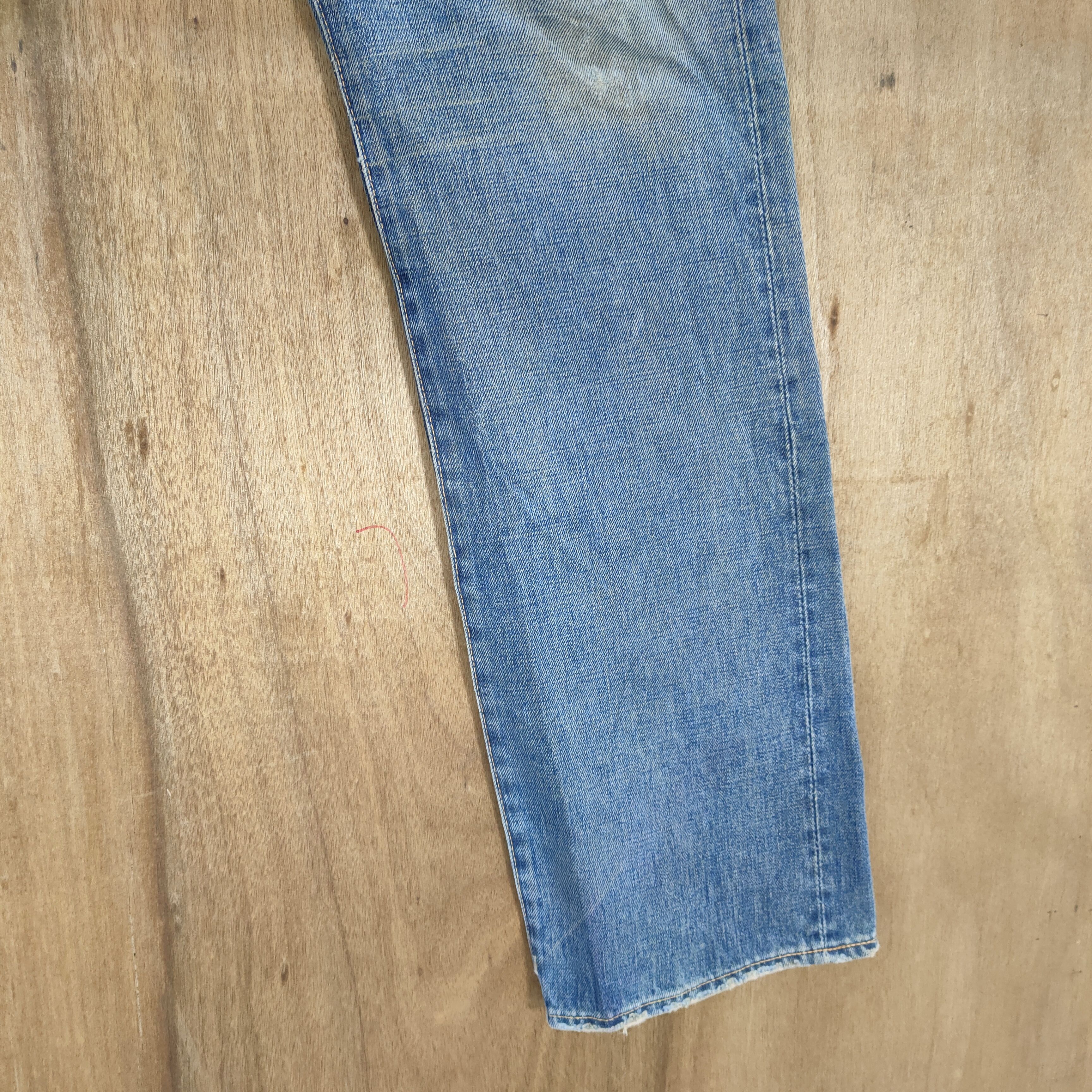 Levi's Vintage Clothing VINTAGE LEVI'S 37501 BIG E RUSTY FADED RIPPEP JEANS Size US 32 / EU 48 - 8 Thumbnail
