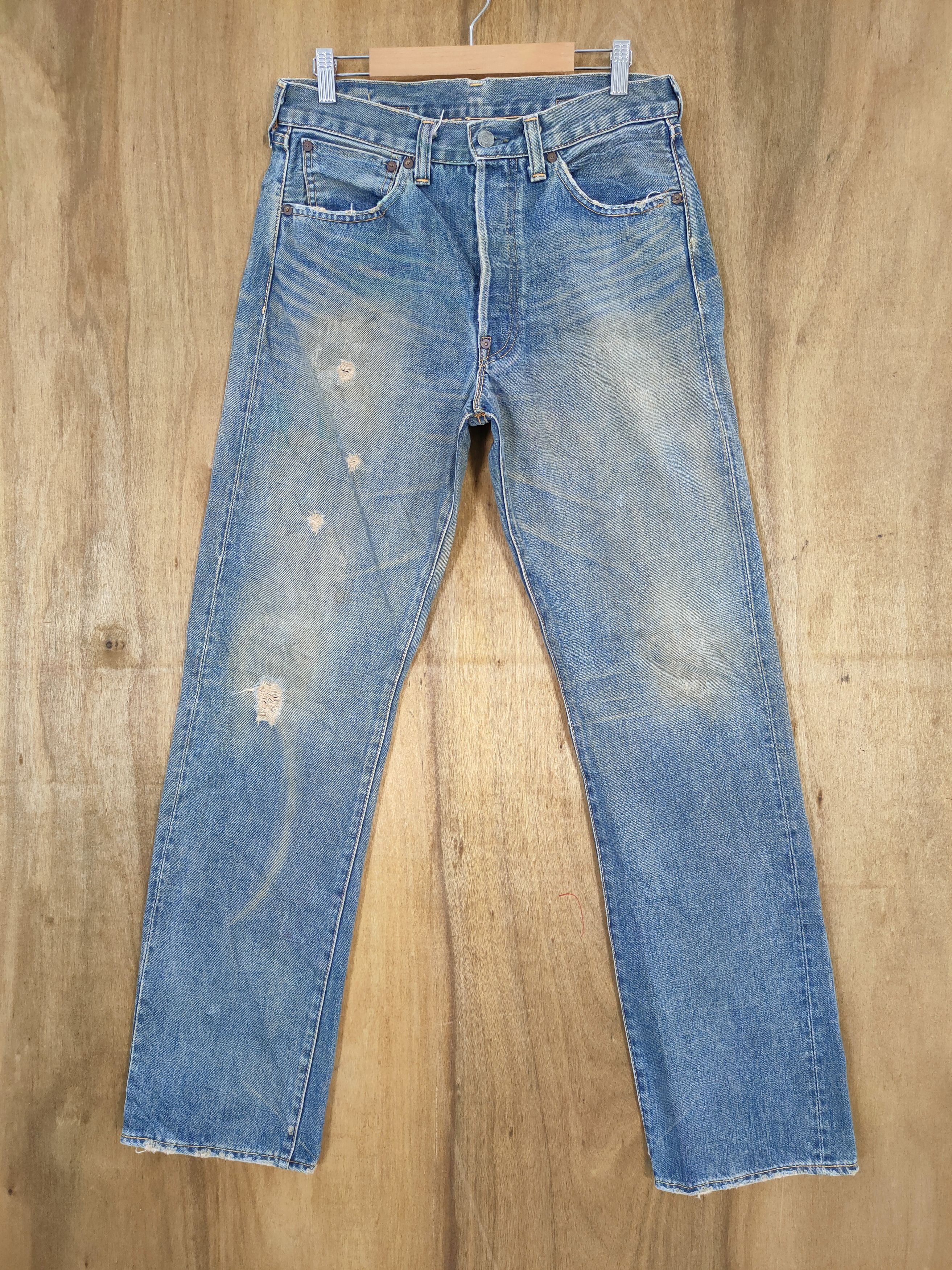 Levi's Vintage Clothing VINTAGE LEVI'S 37501 BIG E RUSTY FADED RIPPEP JEANS Size US 32 / EU 48 - 2 Thumbnail