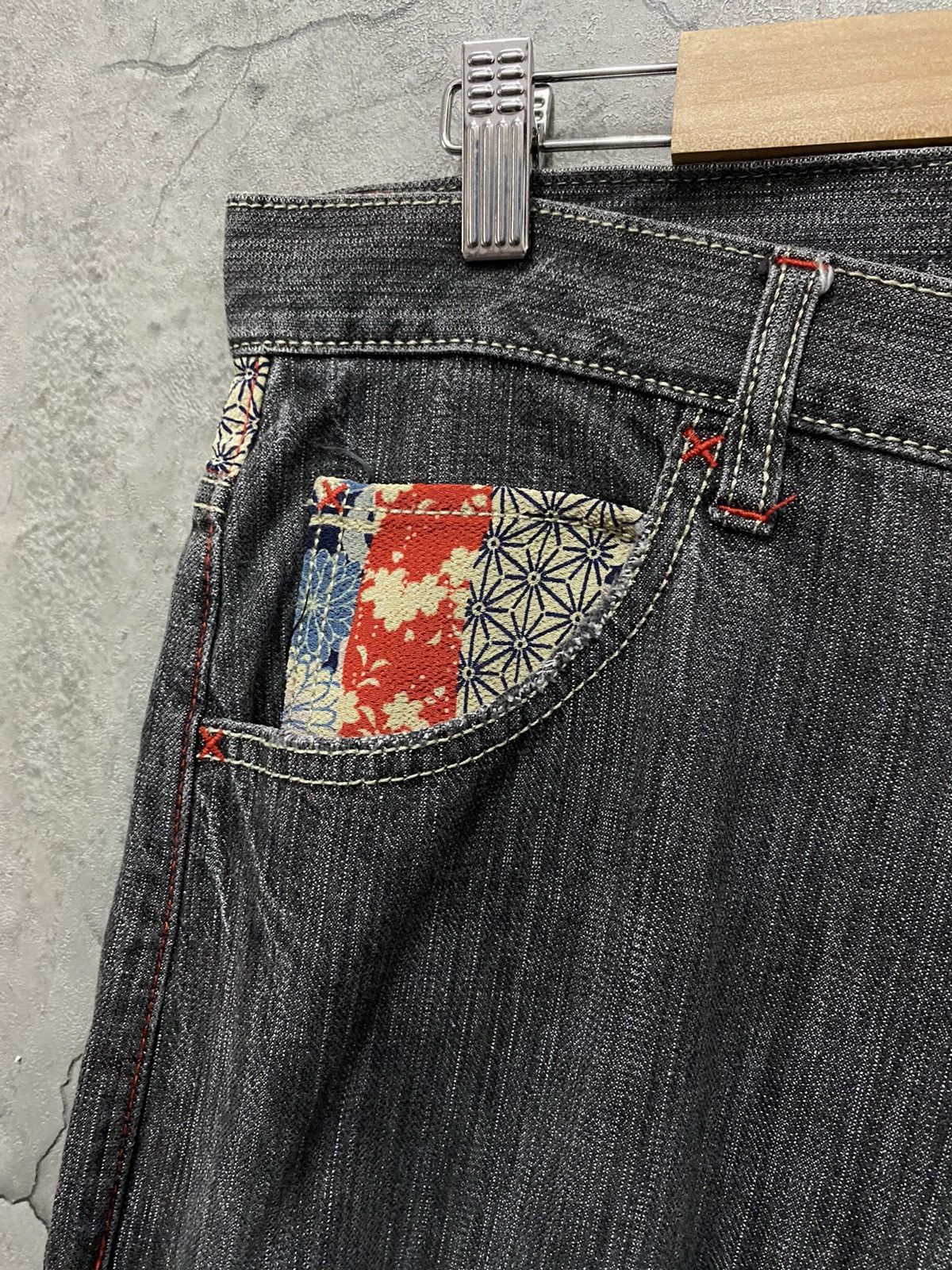 Japanese Brand Wild Khakis Japan Curved Seam MultiPocket Chains Denim Size US 32 / EU 48 - 13 Thumbnail