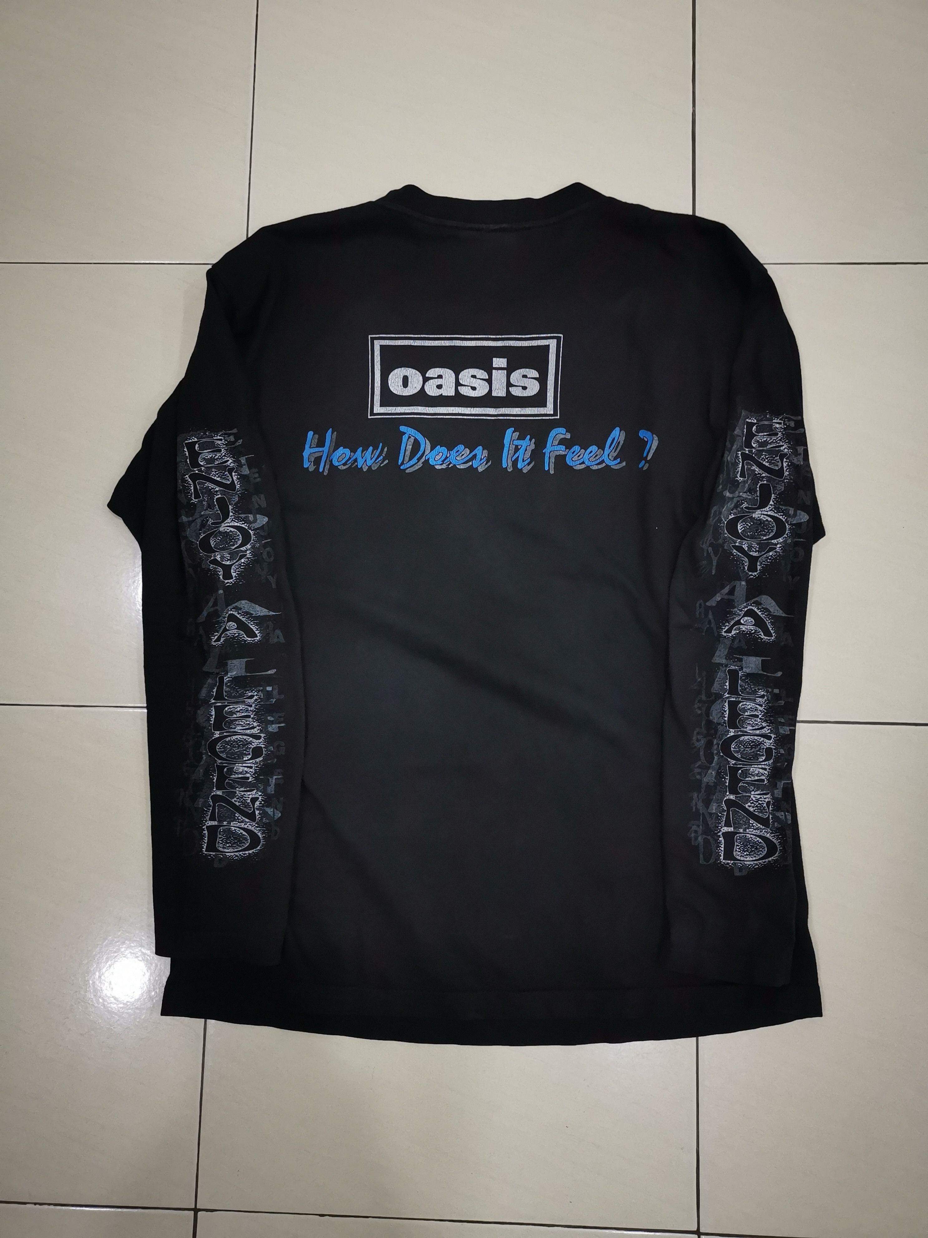トップス OASIS bootleg fitsL OASIS bootleg fitsL