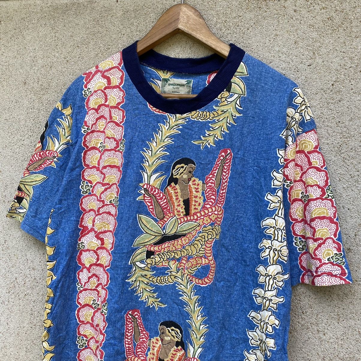 Vintage Vintage 90s Kamehameha Hawaii Fullprint Oversized Tee Size US M / EU 48-50 / 2 - 3 Thumbnail