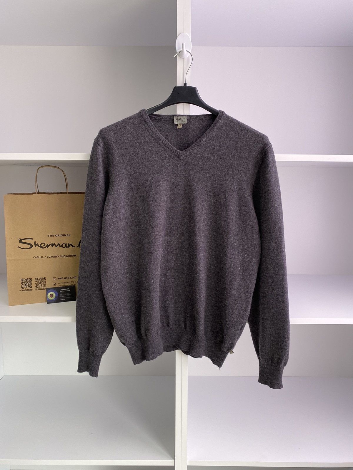 Giorgio Armani Giorgio Armani Grey Cashmere V-Neck Long Sleeve Sweater Size US XXL / EU 58 / 5 - 1 Thumbnail