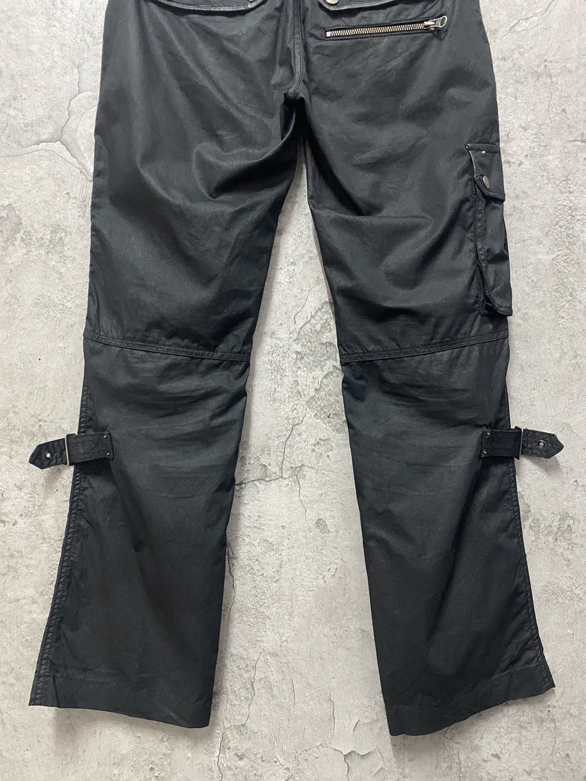 Designer × Japanese Brand CustomCulture Japan Parasite Bondage Utility Cargo Pants Size US 30 / EU 46 - 15 Thumbnail
