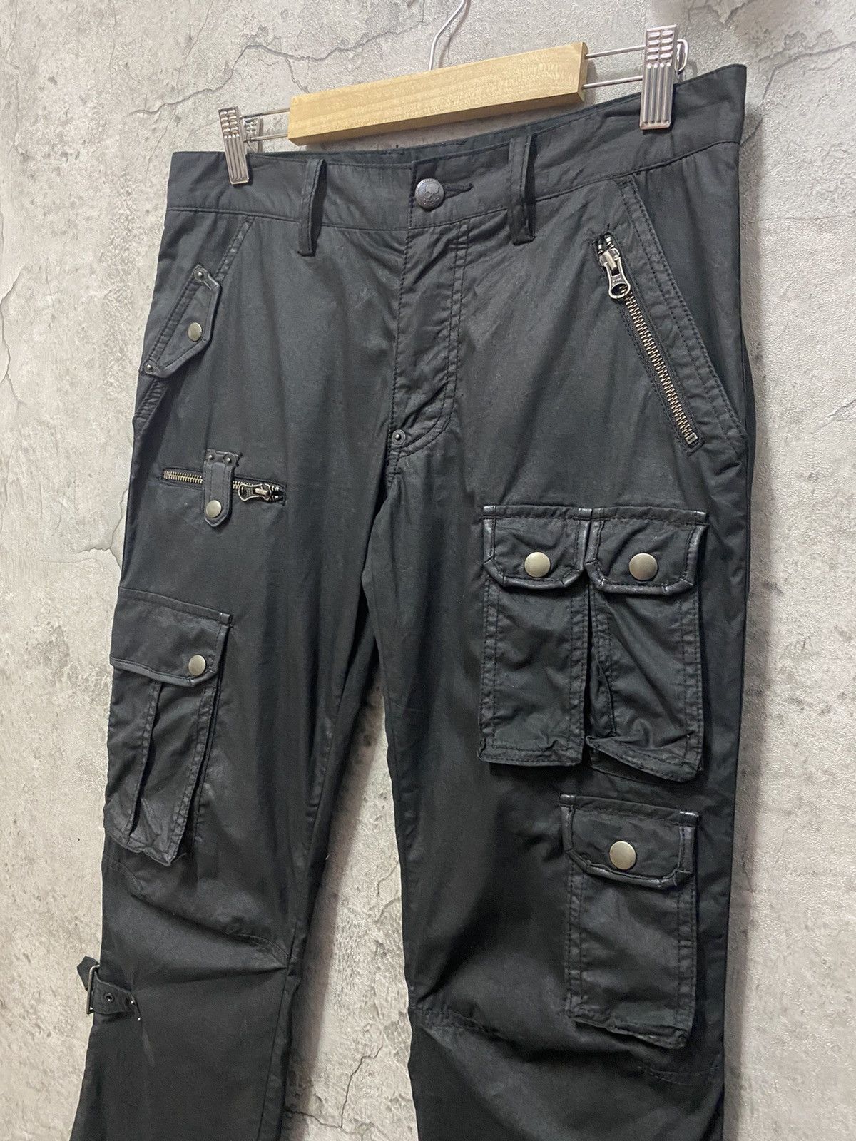 Designer × Japanese Brand CustomCulture Japan Parasite Bondage Utility Cargo Pants Size US 30 / EU 46 - 6 Thumbnail