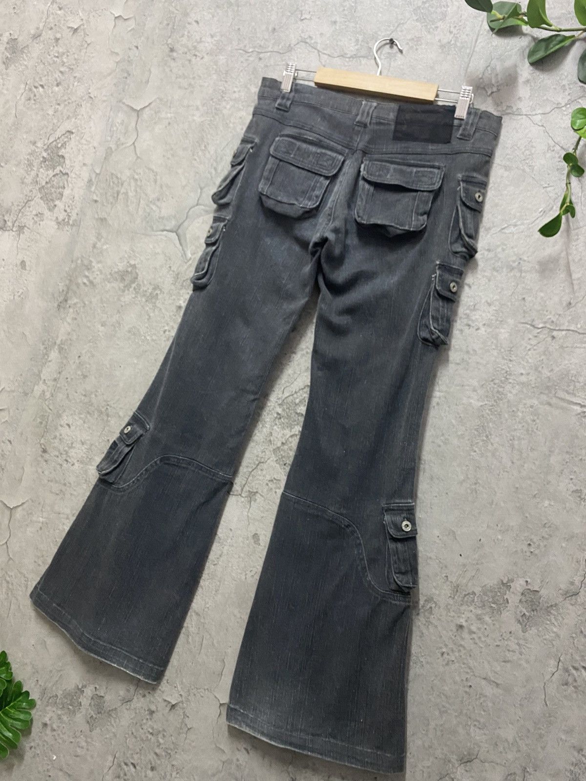 Designer × Japanese Brand × Vintage Lowbox Japan Multi Pocket Crazy Flared Cargo Pants Vintage Size US 31 - 13 Thumbnail