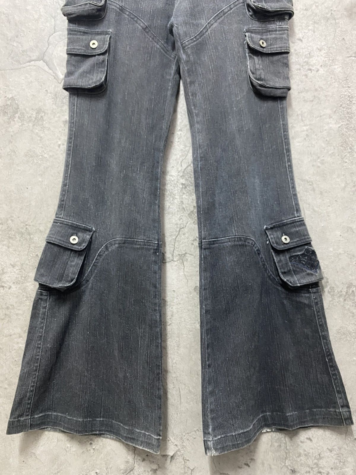 Designer × Japanese Brand × Vintage Lowbox Japan Multi Pocket Crazy Flared Cargo Pants Vintage Size US 31 - 5 Thumbnail