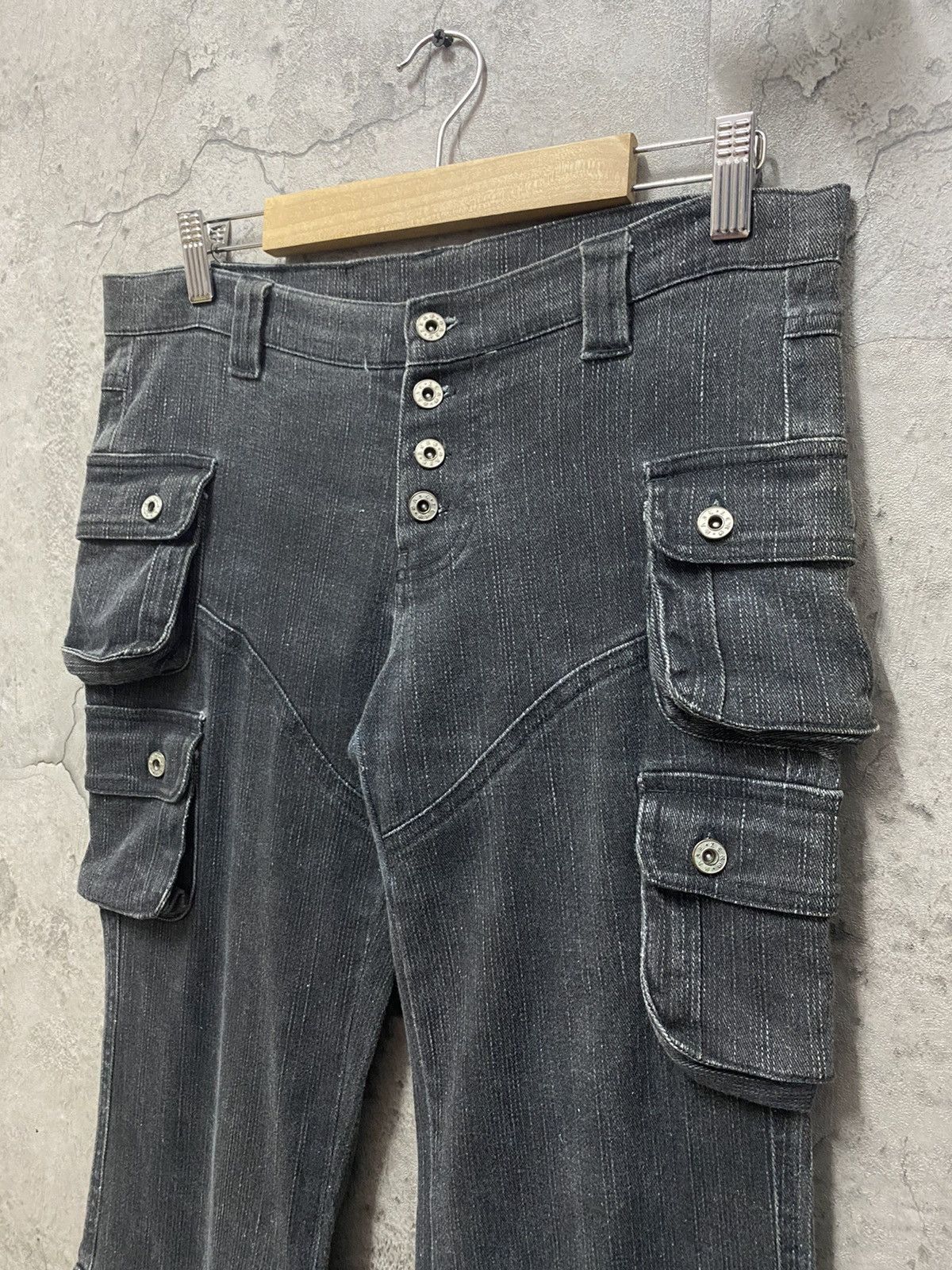 Designer × Japanese Brand × Vintage Lowbox Japan Multi Pocket Crazy Flared Cargo Pants Vintage Size US 31 - 10 Thumbnail