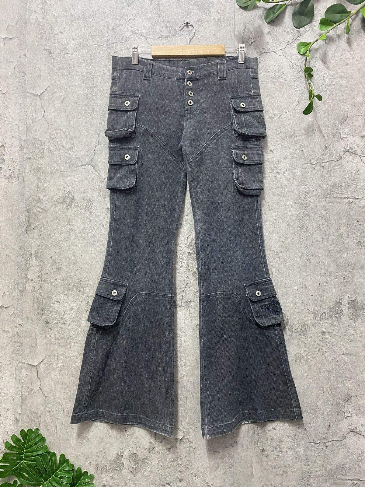 Designer × Japanese Brand × Vintage Lowbox Japan Multi Pocket Crazy Flared Cargo Pants Vintage Size US 31 - 1 Thumbnail