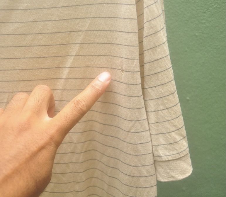 Hermes Vintage Hermes Made In Italy Short Sleeve Cream Colour Size US M / EU 48-50 / 2 - 10 Thumbnail