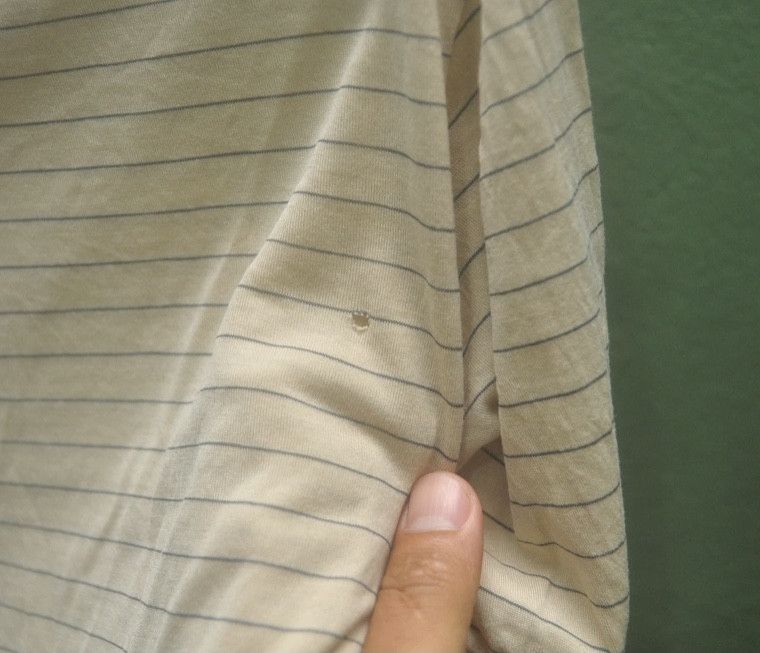 Hermes Vintage Hermes Made In Italy Short Sleeve Cream Colour Size US M / EU 48-50 / 2 - 11 Thumbnail