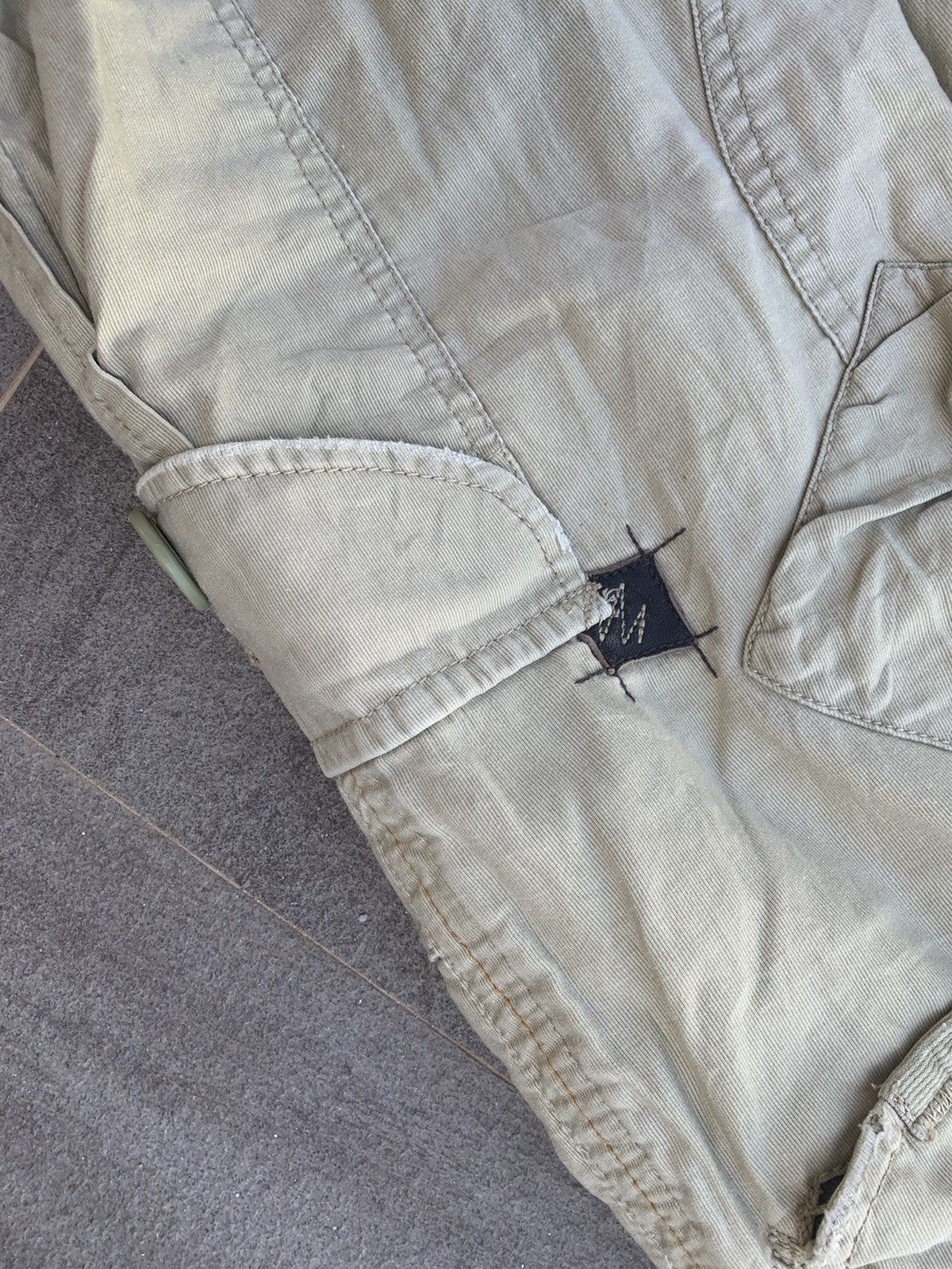 Vintage Vintage Distressed Back Number Cargo Pants Size US 34 / EU 50 - 9 Thumbnail