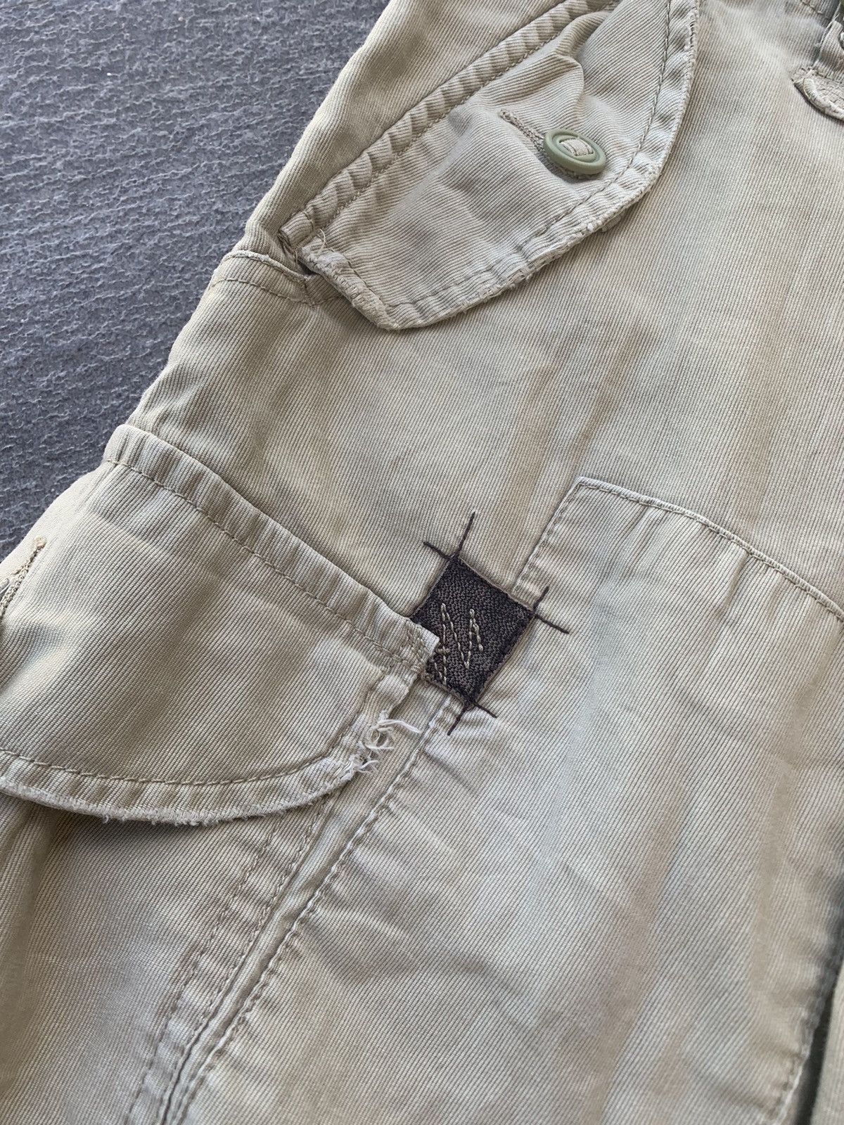 Vintage Vintage Distressed Back Number Cargo Pants Size US 34 / EU 50 - 16 Thumbnail