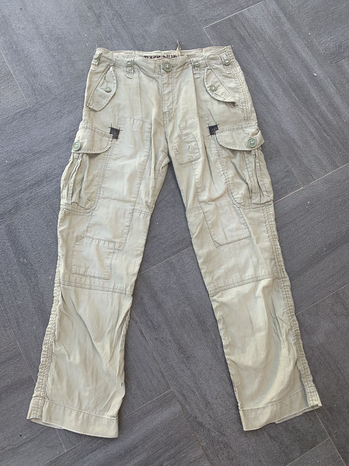 Vintage Vintage Distressed Back Number Cargo Pants Size US 34 / EU 50 - 1 Thumbnail