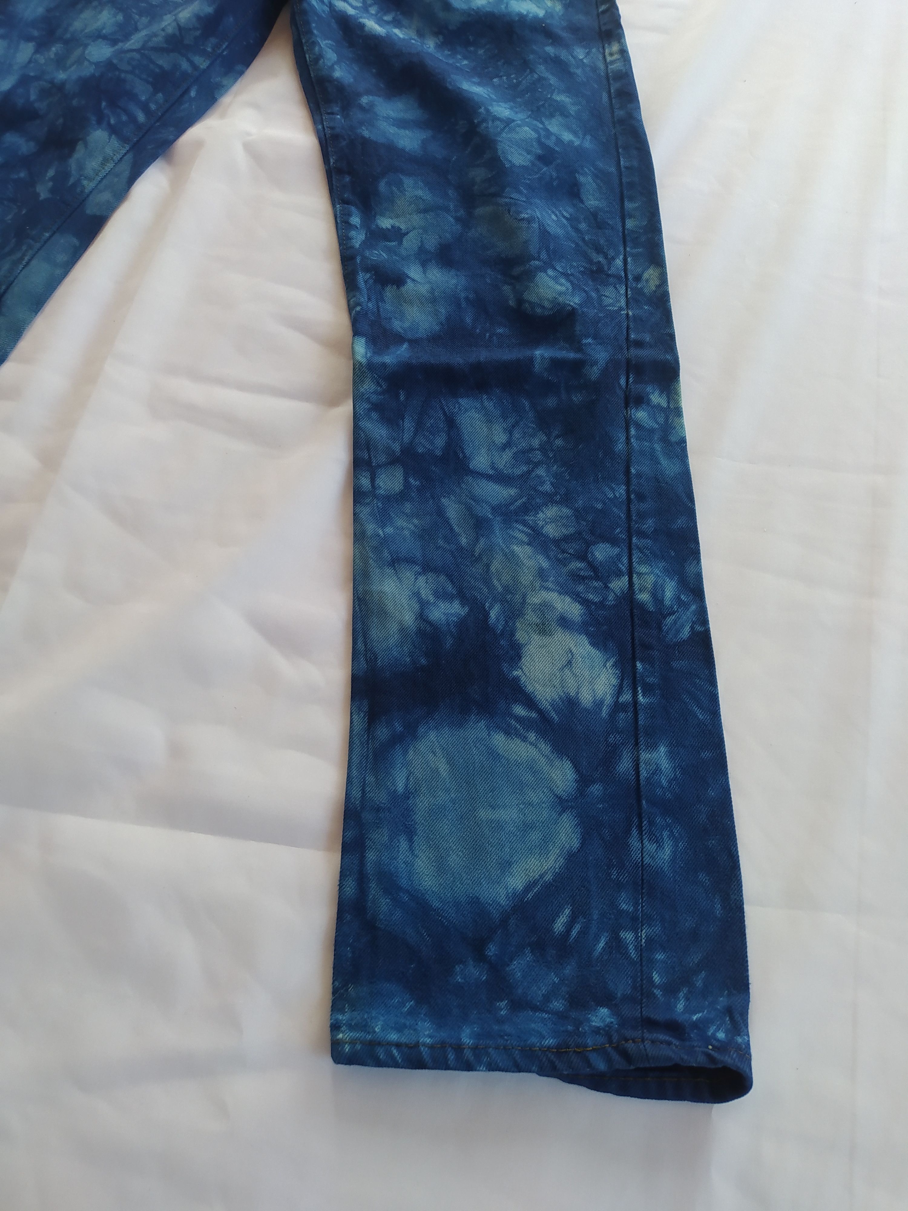 Levi's × Vintage Vintage distressed tiediy levis Size US 28 / EU 44 - 5 Thumbnail