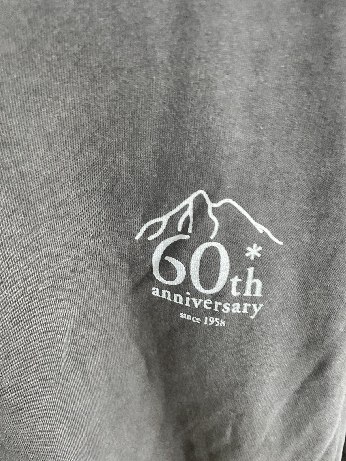 Snow Peak Snow peak 60th years anniversary tee washed balck Size US L / EU 52-54 / 3 - 4 Thumbnail