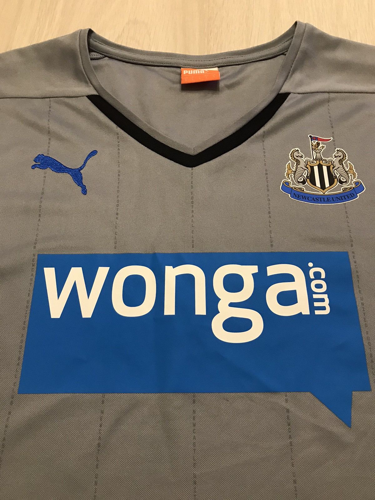 Puma Puma Jersey Newcastle United size L Size US L / EU 52-54 / 3 - 5 Thumbnail