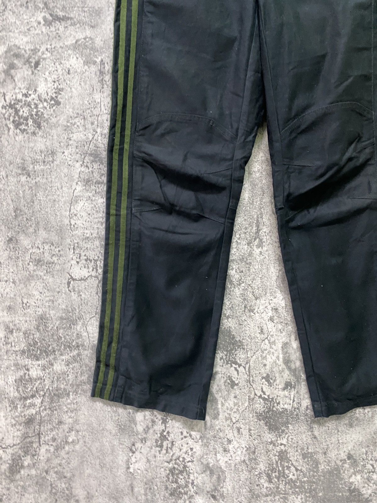 Adidas ADIDAS 3 Stripe Green Embroidered Logo pants Size US 30 / EU 46 - 6 Thumbnail