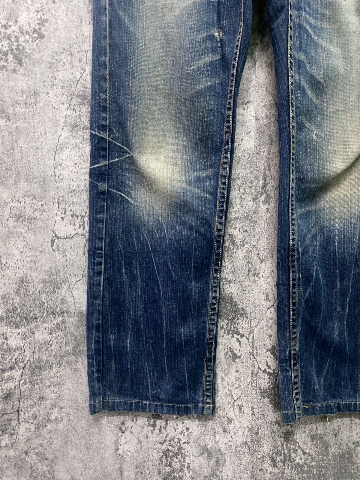 Japanese Brand REDPEPPER Embroidered Back Design Denim Size US 34 / EU 50 - 7 Thumbnail