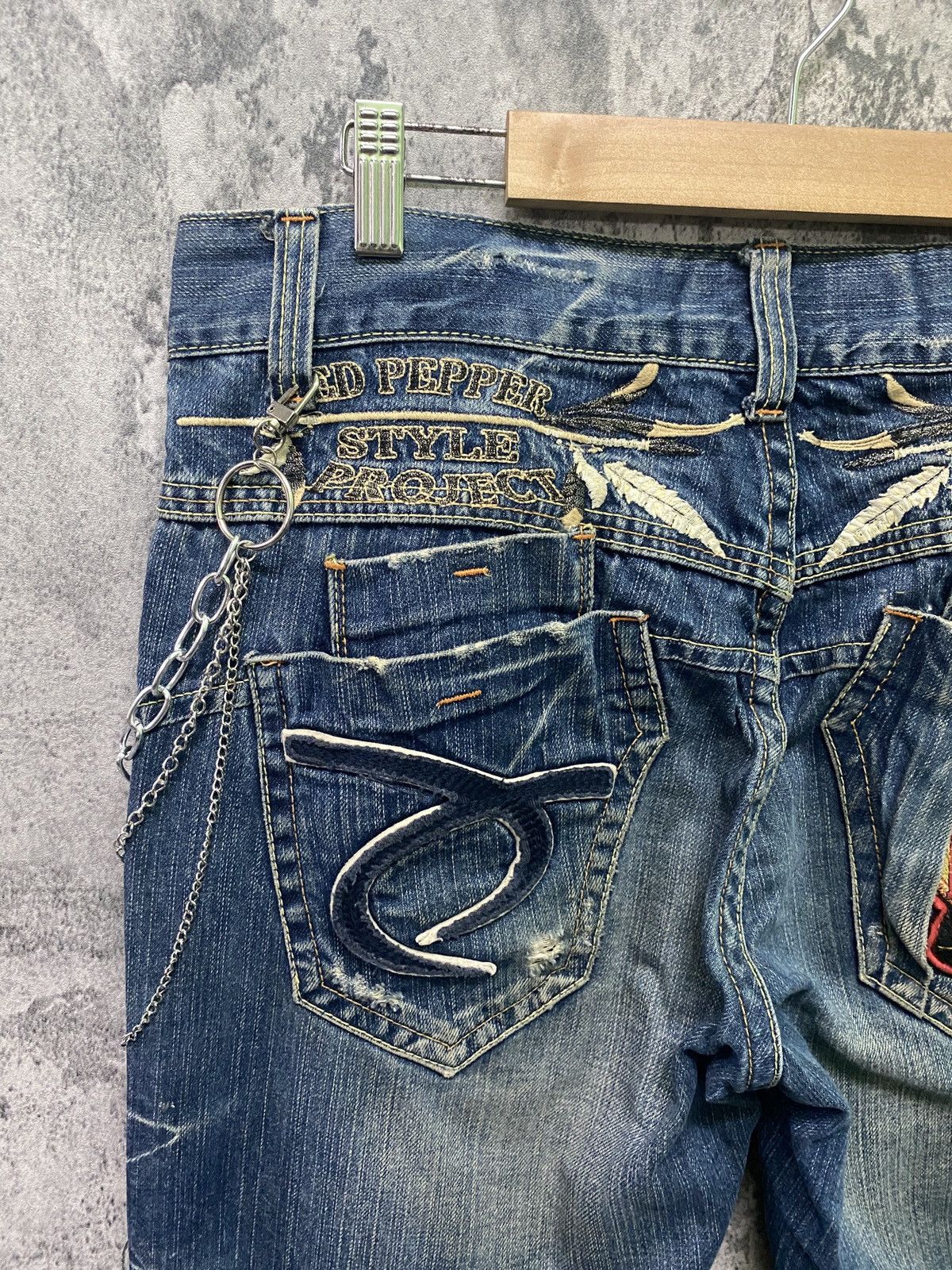 Japanese Brand REDPEPPER Embroidered Back Design Denim Size US 34 / EU 50 - 19 Thumbnail