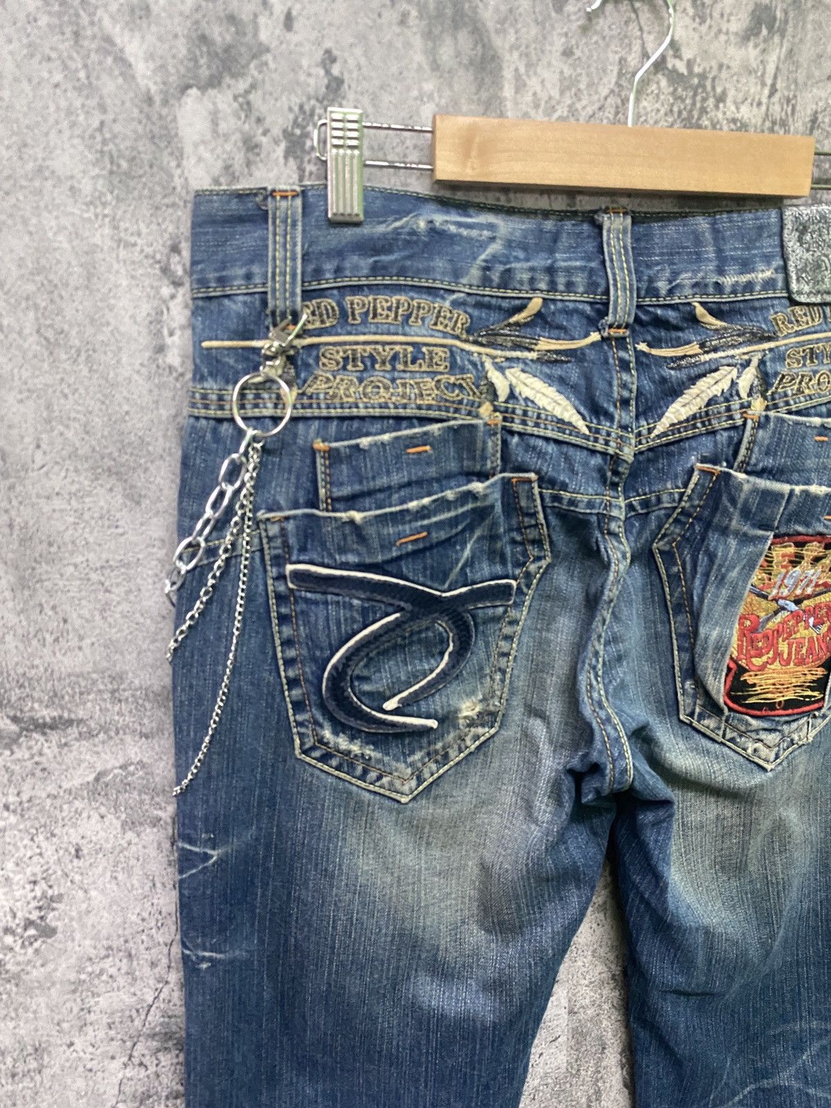 Japanese Brand REDPEPPER Embroidered Back Design Denim Size US 34 / EU 50 - 12 Thumbnail