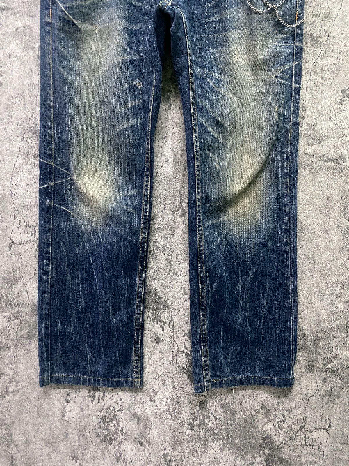 Japanese Brand REDPEPPER Embroidered Back Design Denim Size US 34 / EU 50 - 8 Thumbnail