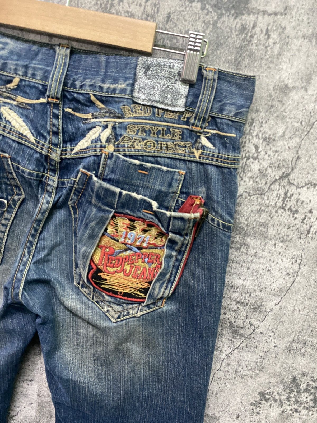Japanese Brand REDPEPPER Embroidered Back Design Denim Size US 34 / EU 50 - 13 Thumbnail