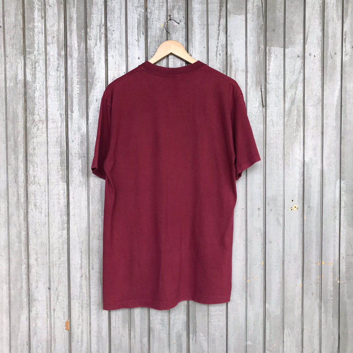 Vintage ‼️Vintage ENTITY SKATERBOARD men clothing Tshirt by tee jays Size US L / EU 52-54 / 3 - 5 Thumbnail