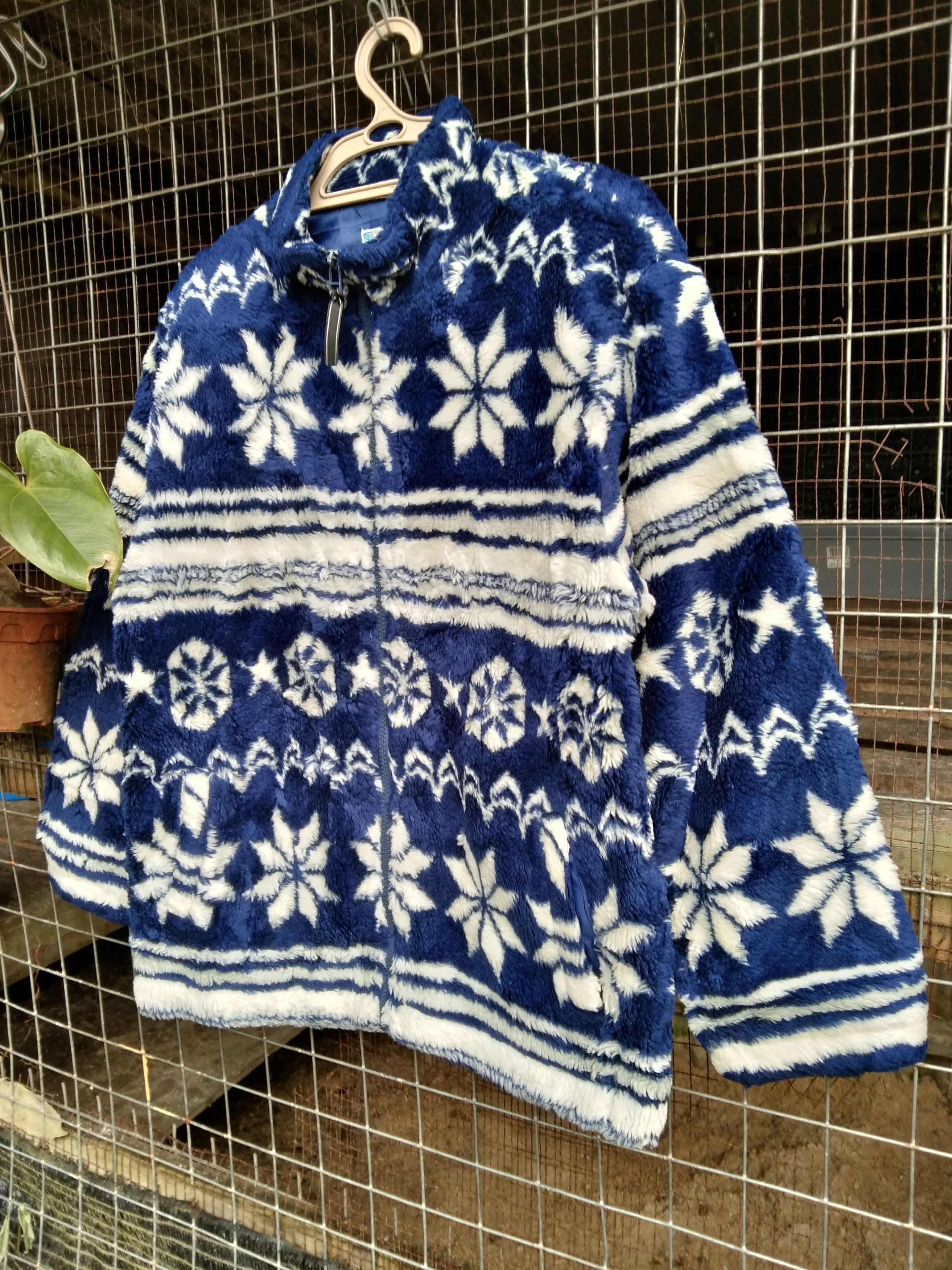 Japanese Brand WOMEN'S PRINTED FLEECE JACKET Size M / US 6-8 / IT 42-44 - 2 Thumbnail