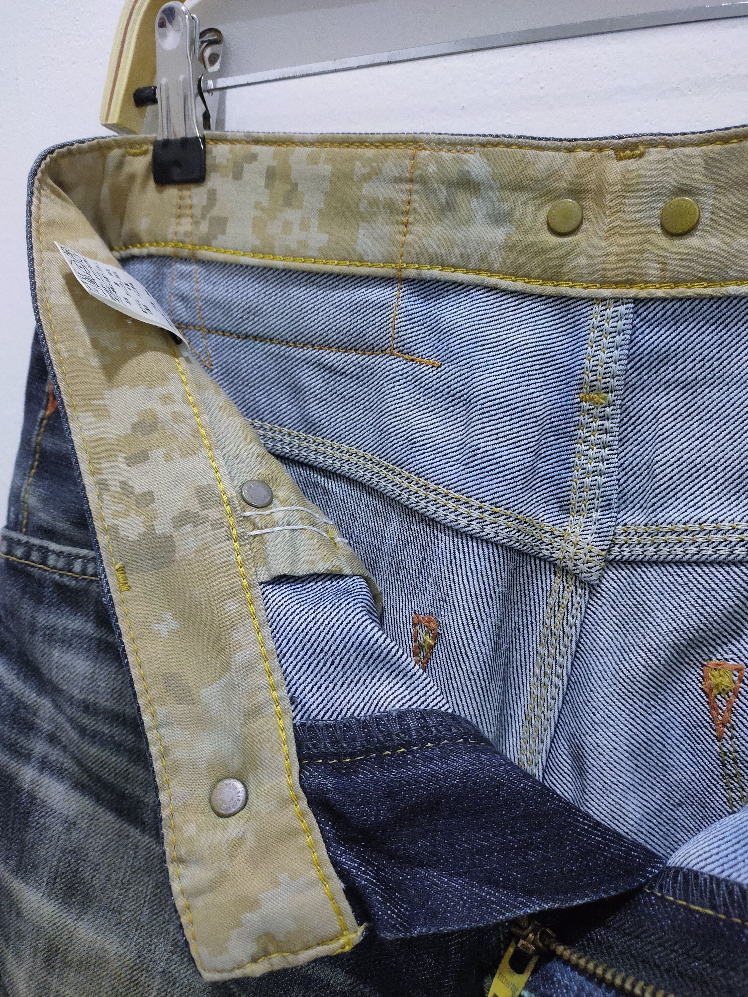 Edwin × Japanese Brand EDWIN E-FUNCTION 503 Curved Leg Camo Stone Wash Denim Jeans Size US 28 / EU 44 - 19 Thumbnail