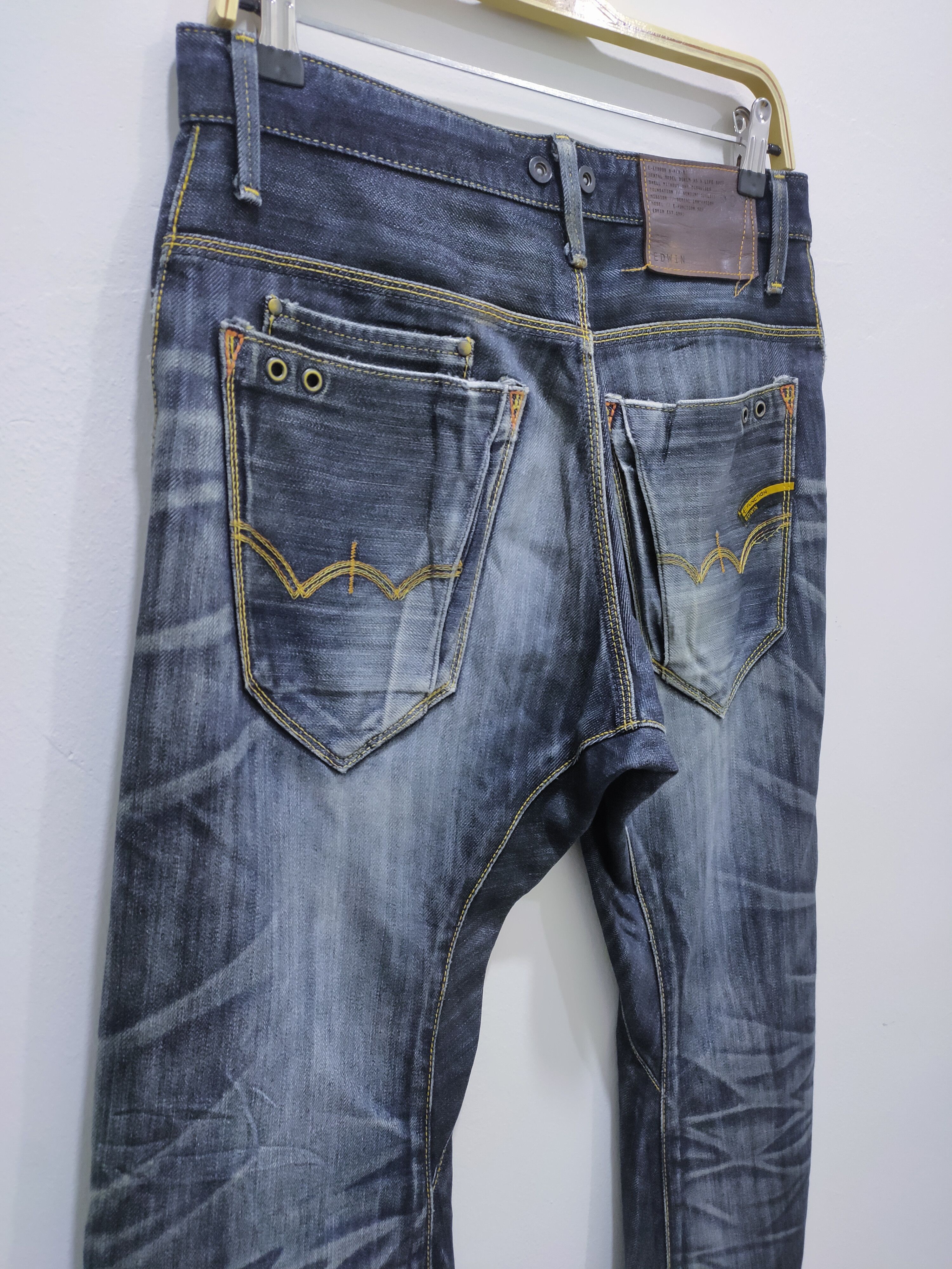 Edwin × Japanese Brand EDWIN E-FUNCTION 503 Curved Leg Camo Stone Wash Denim Jeans Size US 28 / EU 44 - 12 Thumbnail