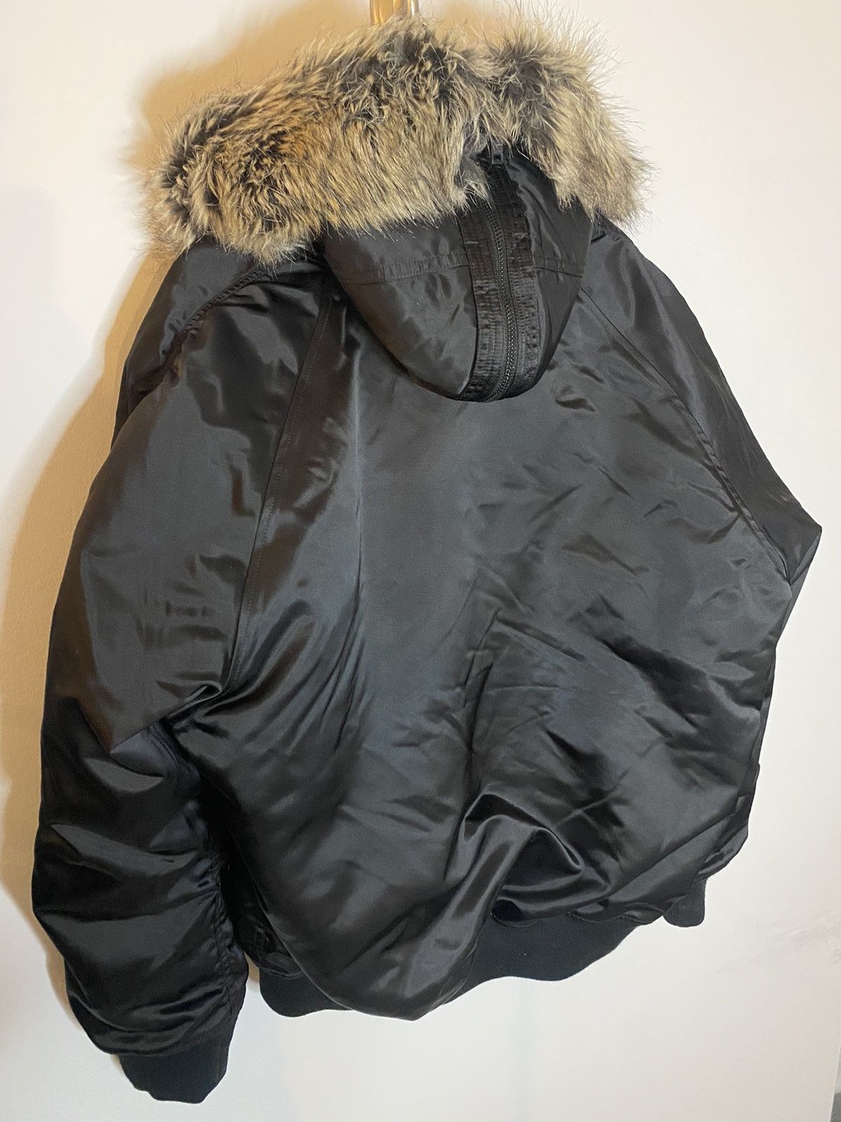 Yeezy Season One Fur Bomber Size US L / EU 52-54 / 3 - 11 Thumbnail
