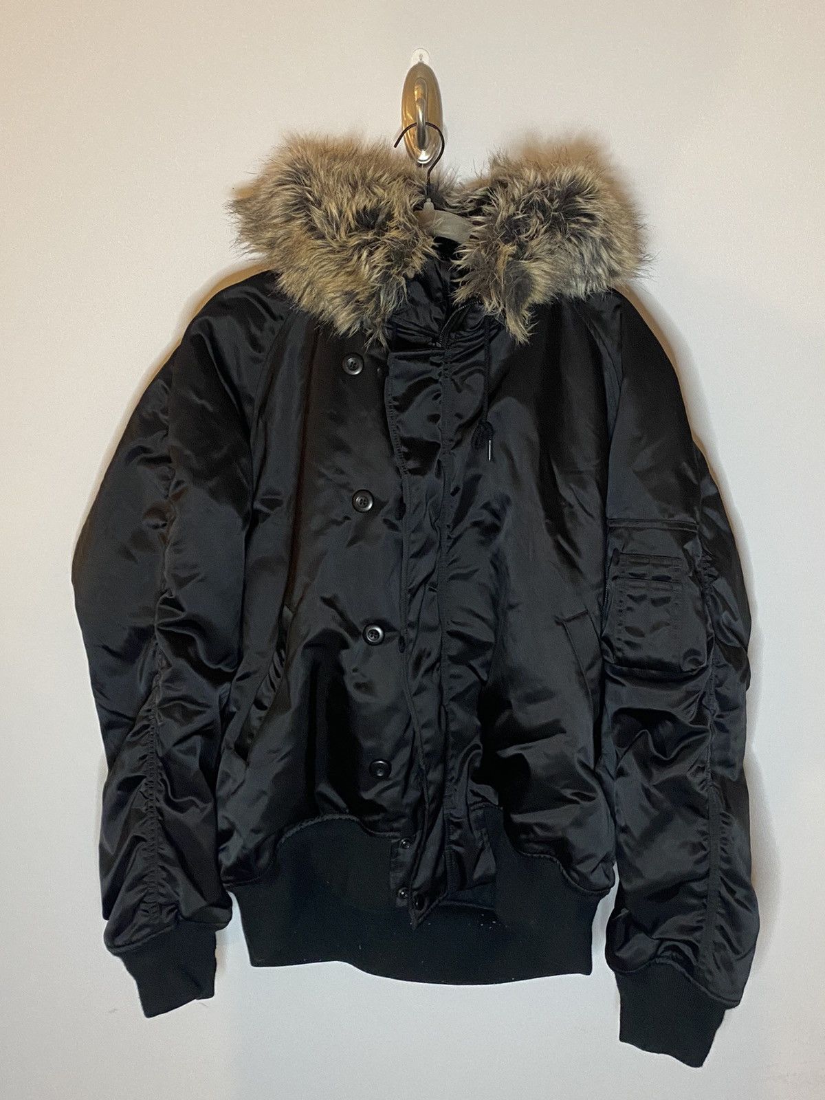 高評価！ フライトジャケット YEEZY SEASON 1 FUR BOMBER フライト ...