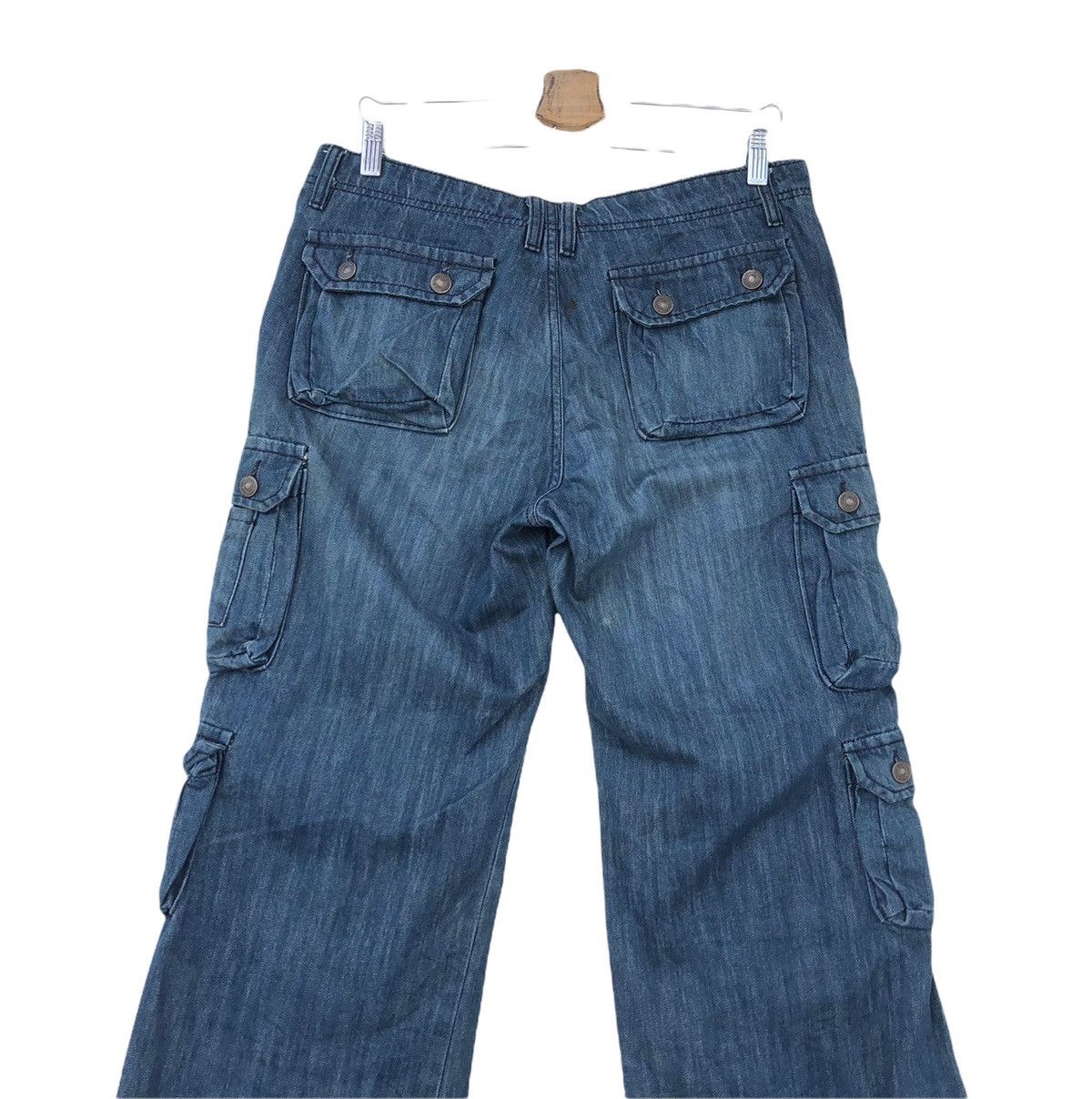 Japanese Brand 🔥🔥Japanese FR Multipocket Indigo Cargo Flare Jeans Size US 33 - 11 Thumbnail