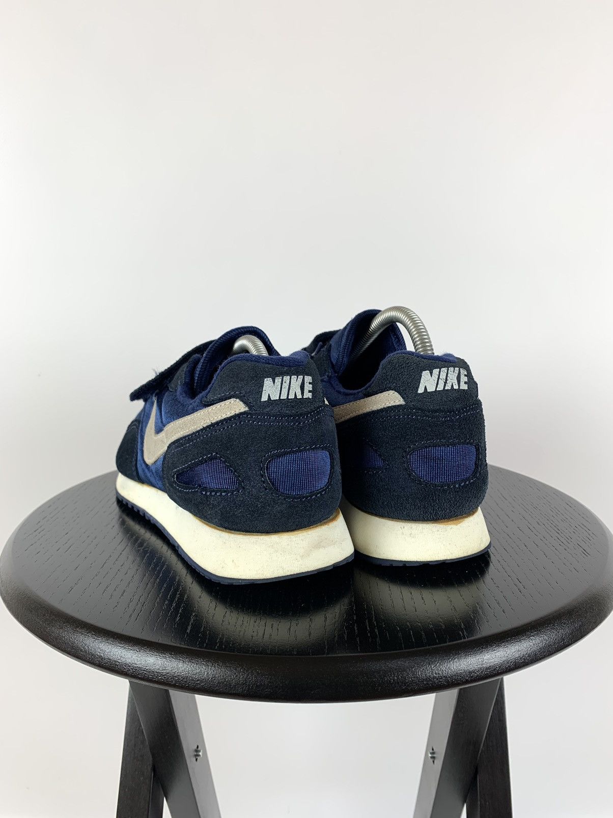 Nike 1989 Vintage Nike Journal Very Rare Shoes Size US 7.5 / EU 40-41 - 5 Thumbnail