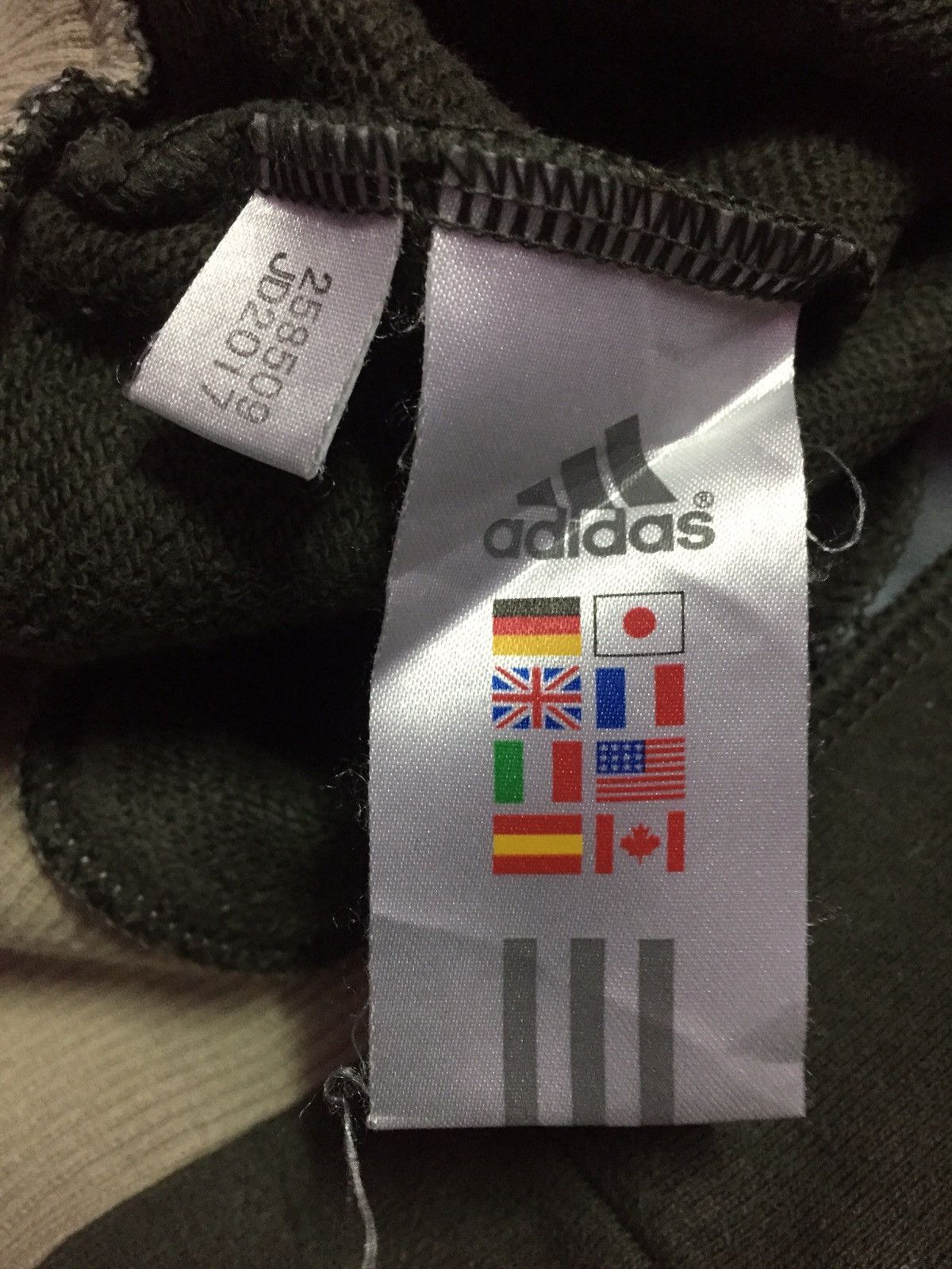 Adidas Adidas Jackets Size M Size US M / EU 48-50 / 2 - 4 Thumbnail