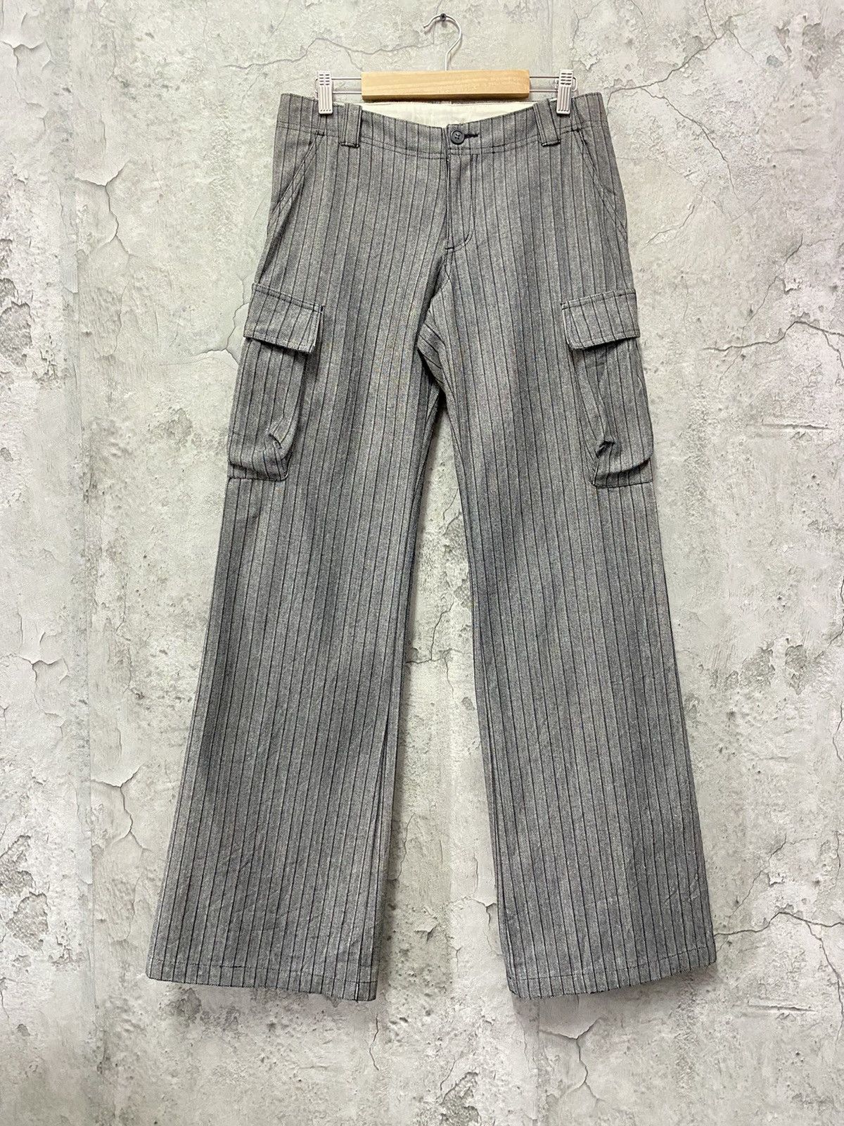 Japanese Brand Japanese Brand Cargo Wide Leg Flared Heavy Cotton Pants Size US 30 / EU 46 - 1 Thumbnail