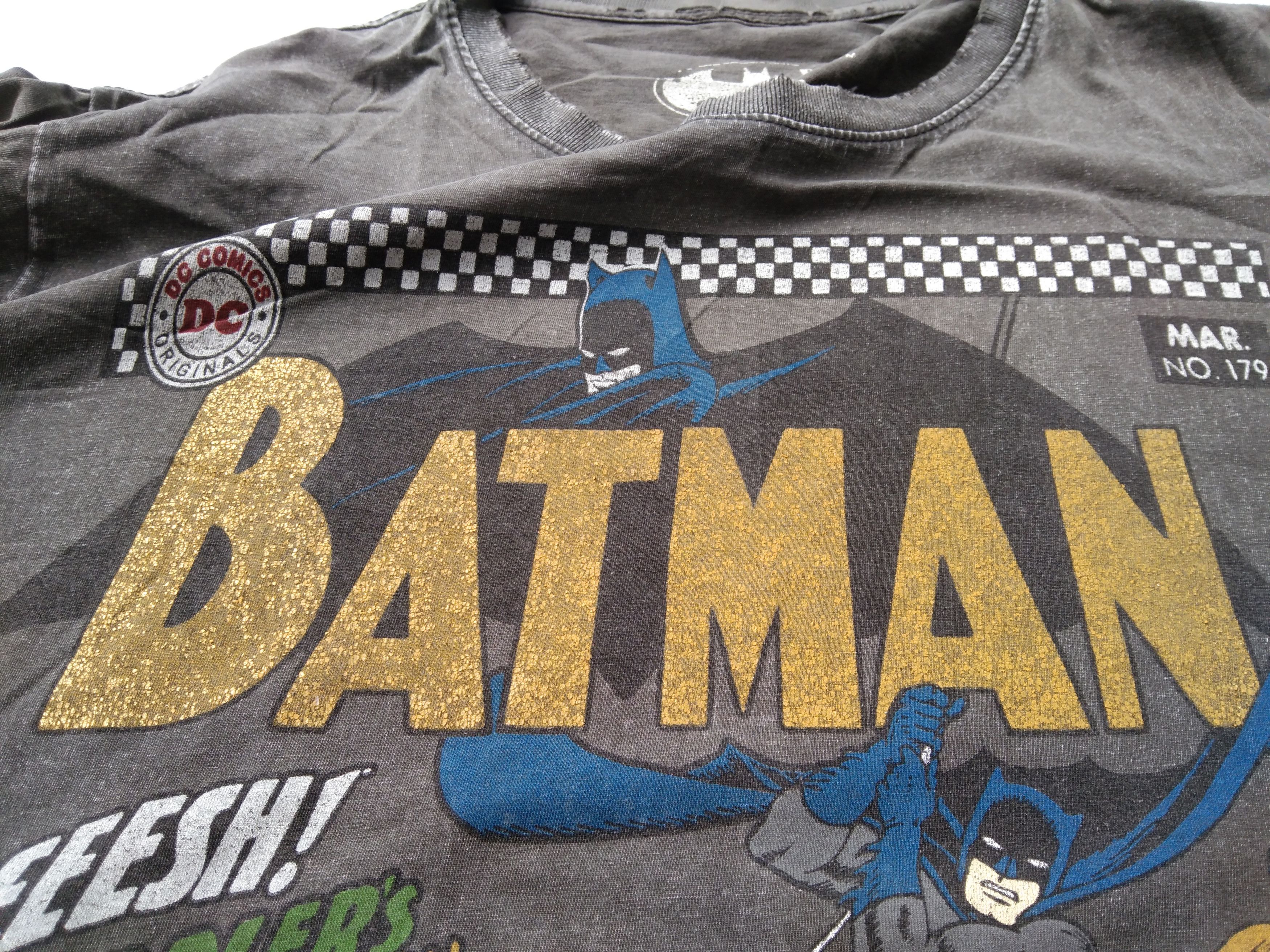 DC Comics × Vintage BATMAN VOL. 179 MARCH 1966 DISTRESSED Size US L / EU 52-54 / 3 - 6 Thumbnail