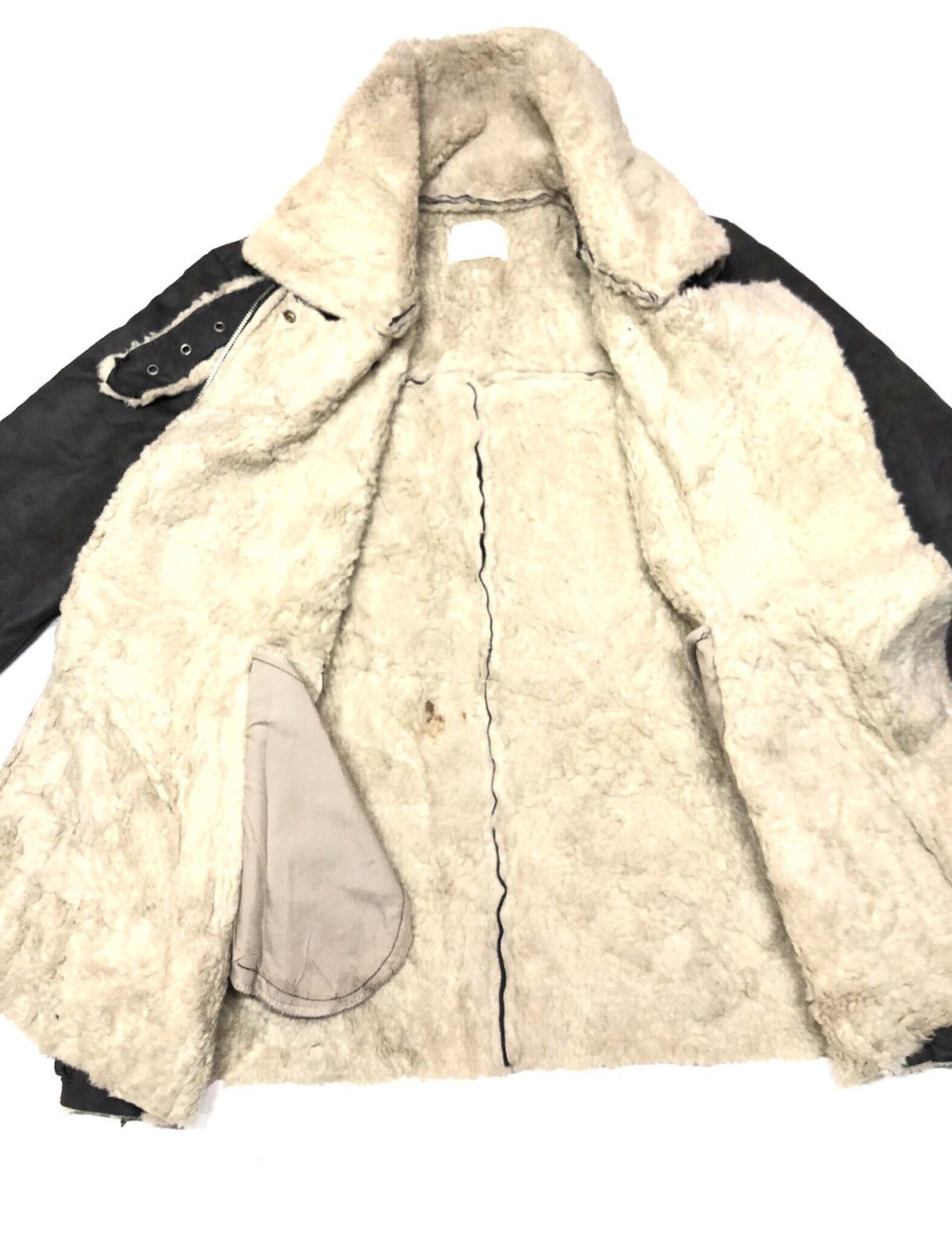 Japanese Brand × Vintage VINTAGE AMY COMPANY BELTED SHEARLING SUEDE JACKET Size US L / EU 52-54 / 3 - 5 Thumbnail