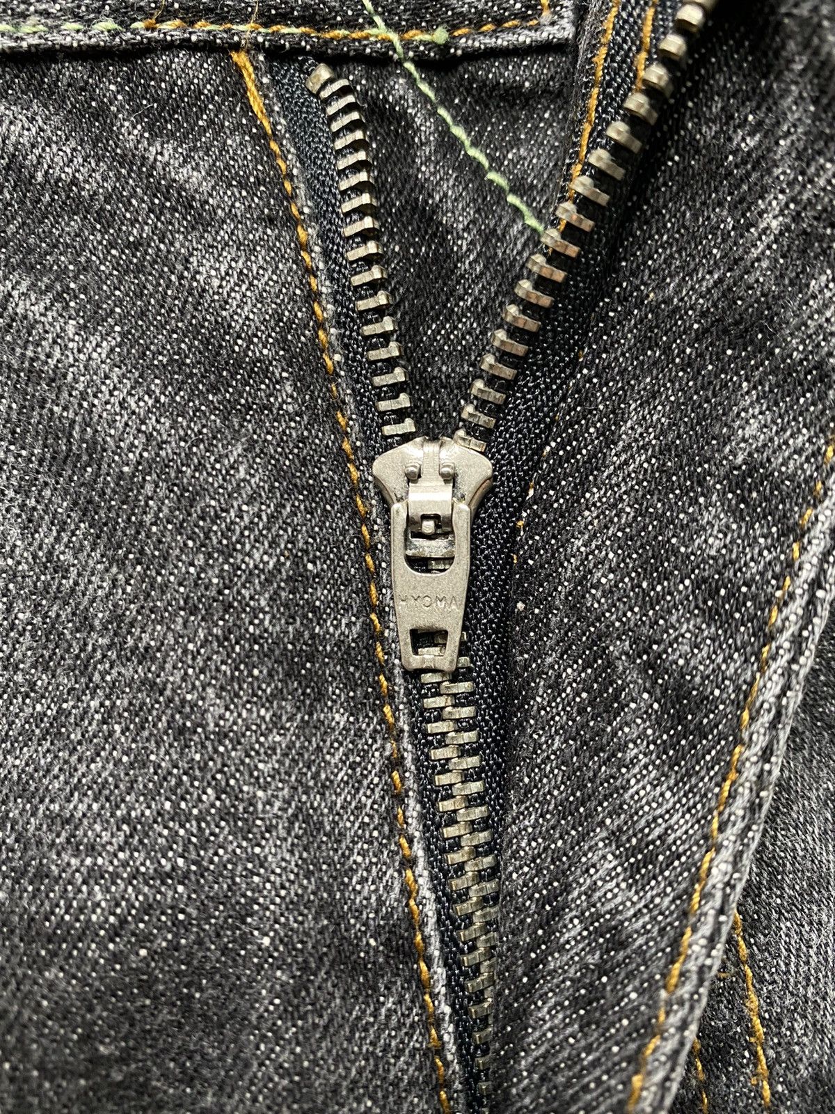 20471120 × Japanese Brand 20471120 - Hyoma Logo Denim Pants Size US 26 / EU 42 - 8 Thumbnail