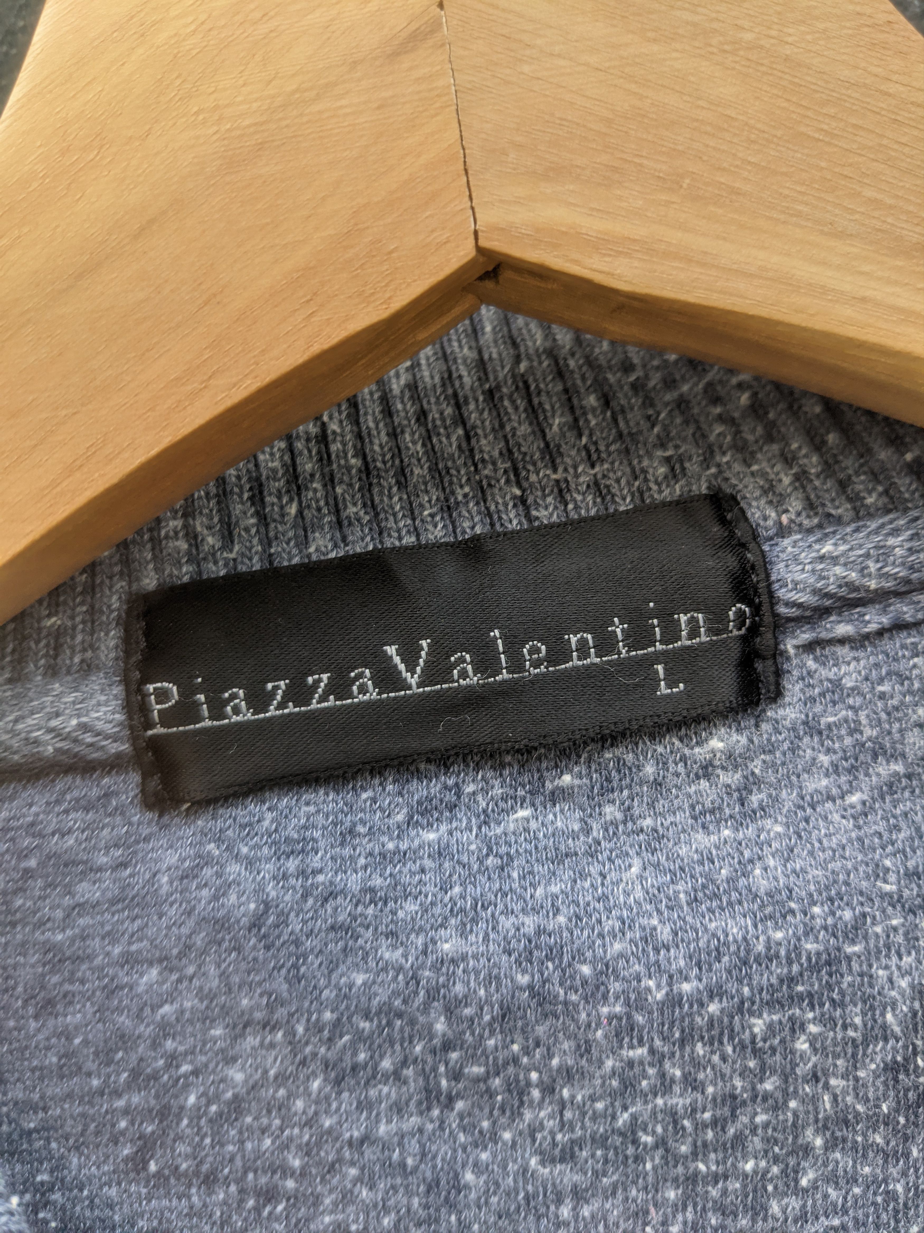 Vintage Vintage Piazza Valentino Pullover Size US L / EU 52-54 / 3 - 6 Thumbnail
