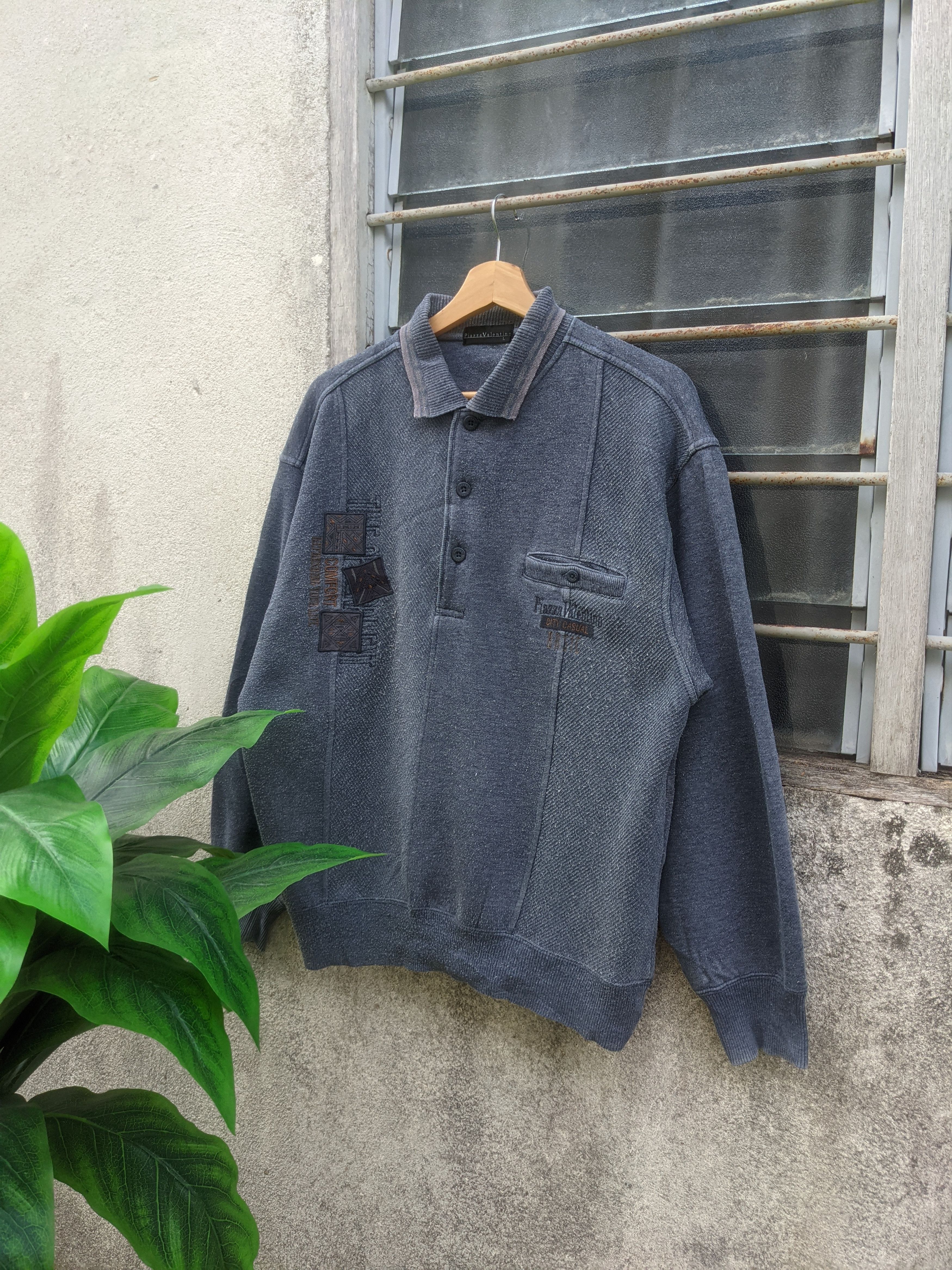 Vintage Vintage Piazza Valentino Pullover Size US L / EU 52-54 / 3 - 1 Thumbnail