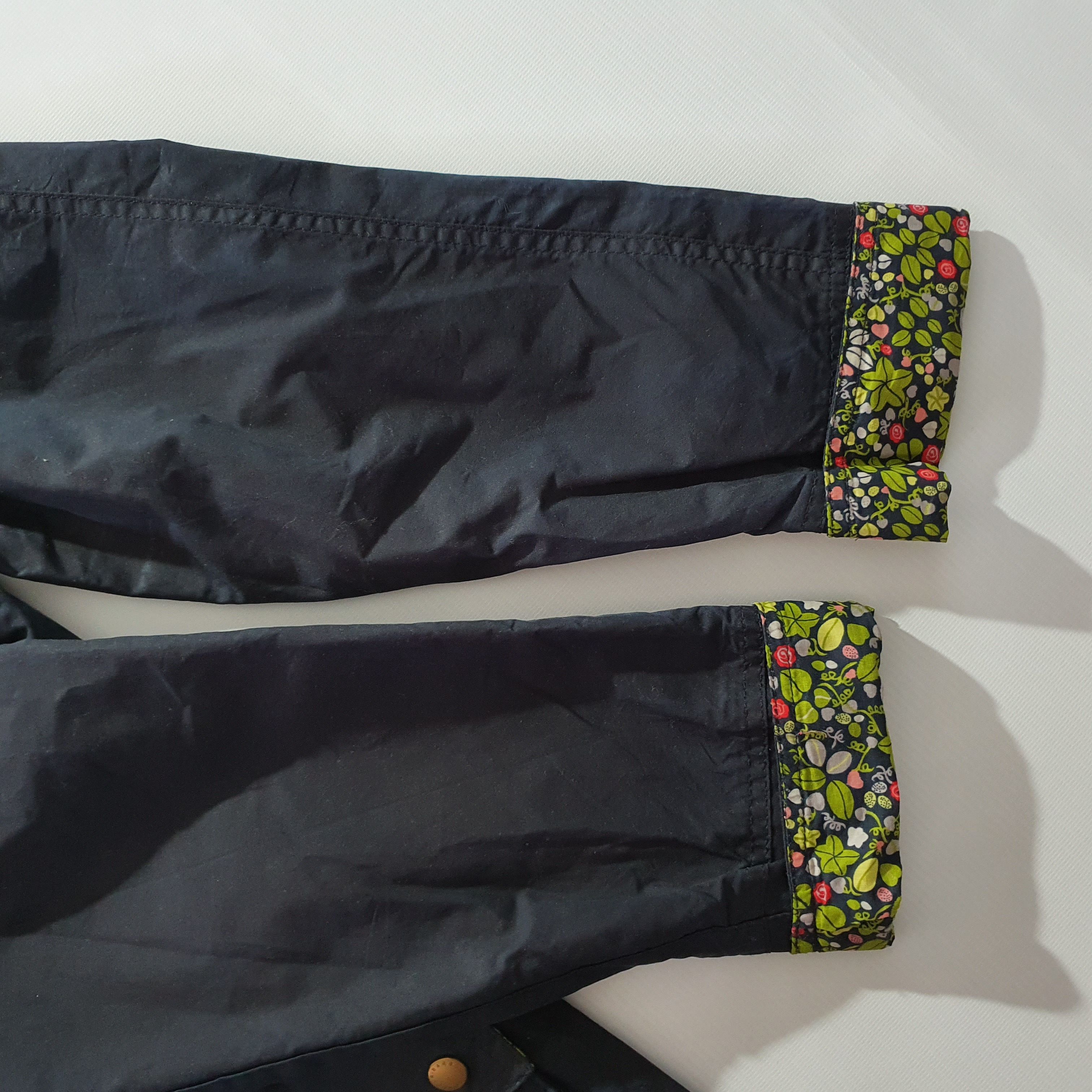 Barbour × Vintage Rare Barbour Corduroy Neck Multi pockets Jacket Size M / US 6-8 / IT 42-44 - 7 Thumbnail